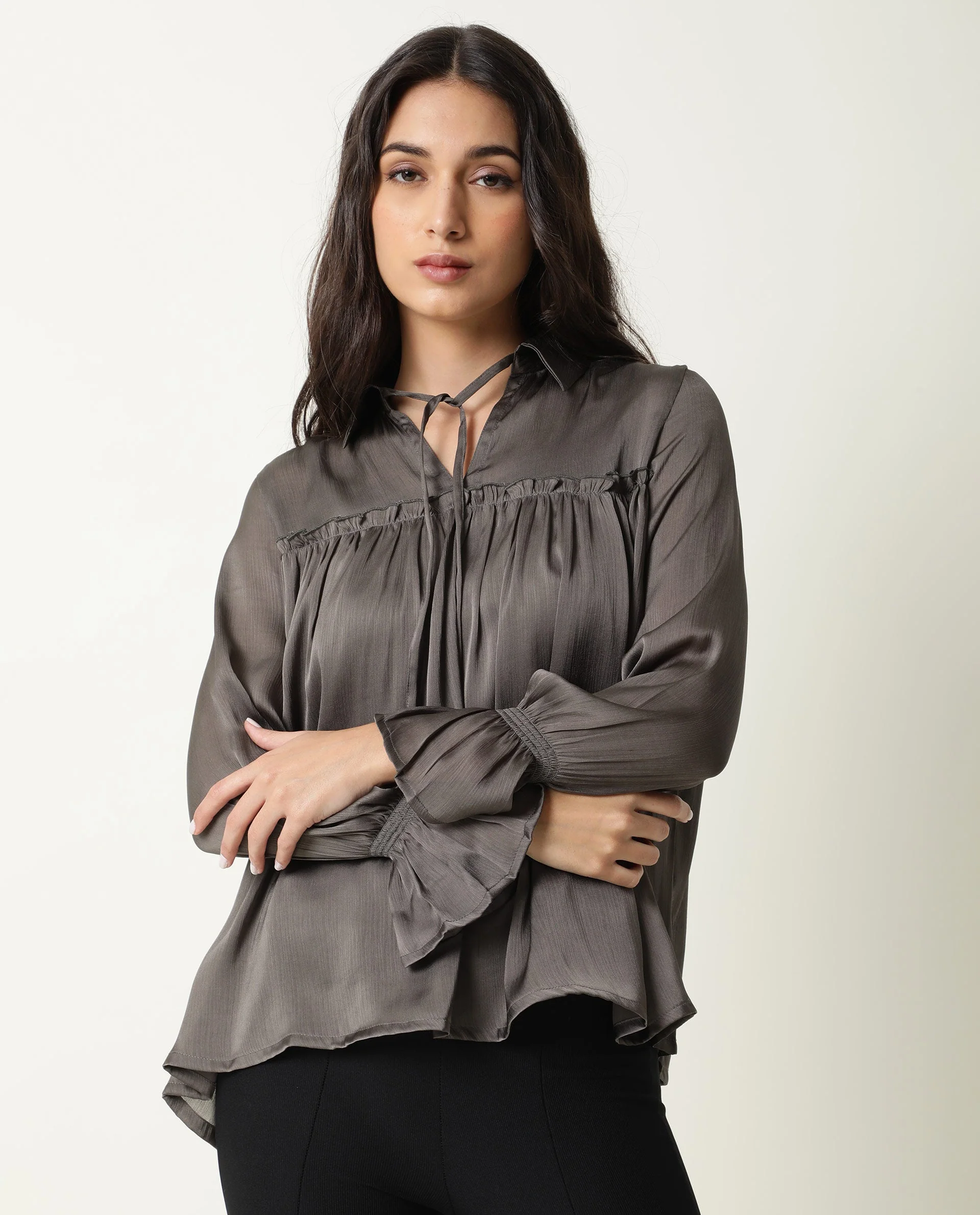 Rareism Women's Poetess Grey Tie-Up Neck Plain Knee Length Tailored Top - Image 5