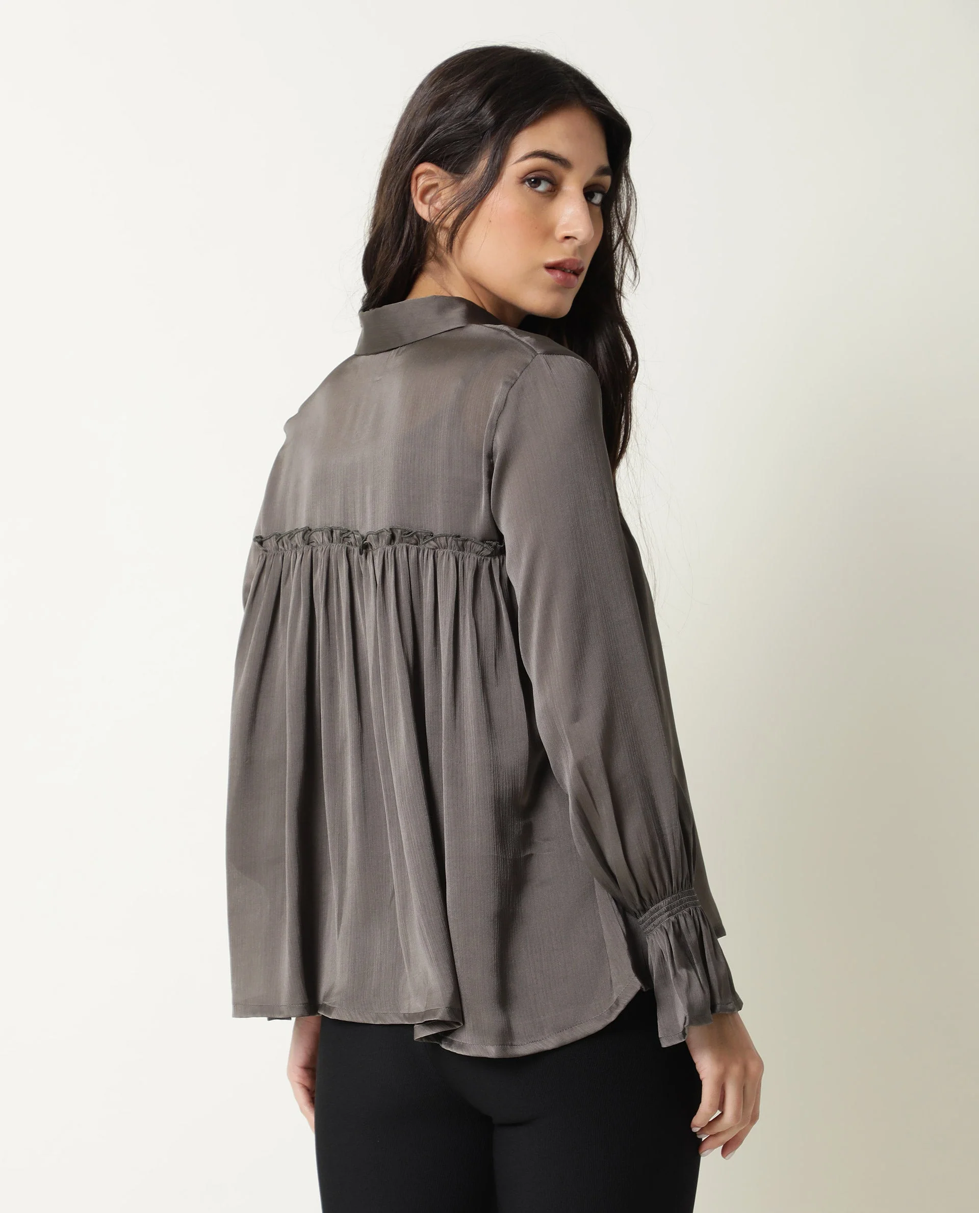 Rareism Women's Poetess Grey Tie-Up Neck Plain Knee Length Tailored Top - Image 6