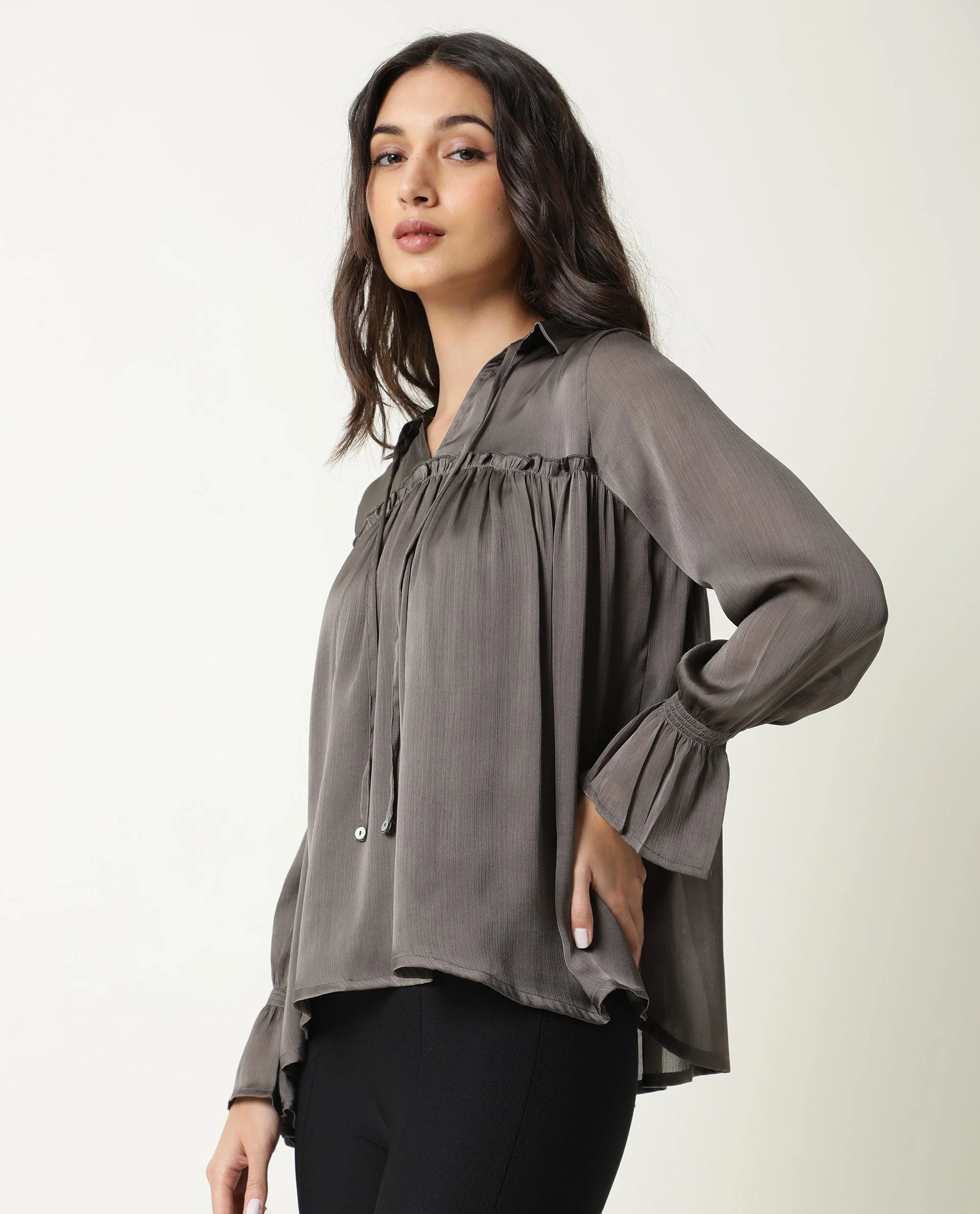 Rareism Women's Poetess Grey Tie-Up Neck Plain Knee Length Tailored Top - Image 9