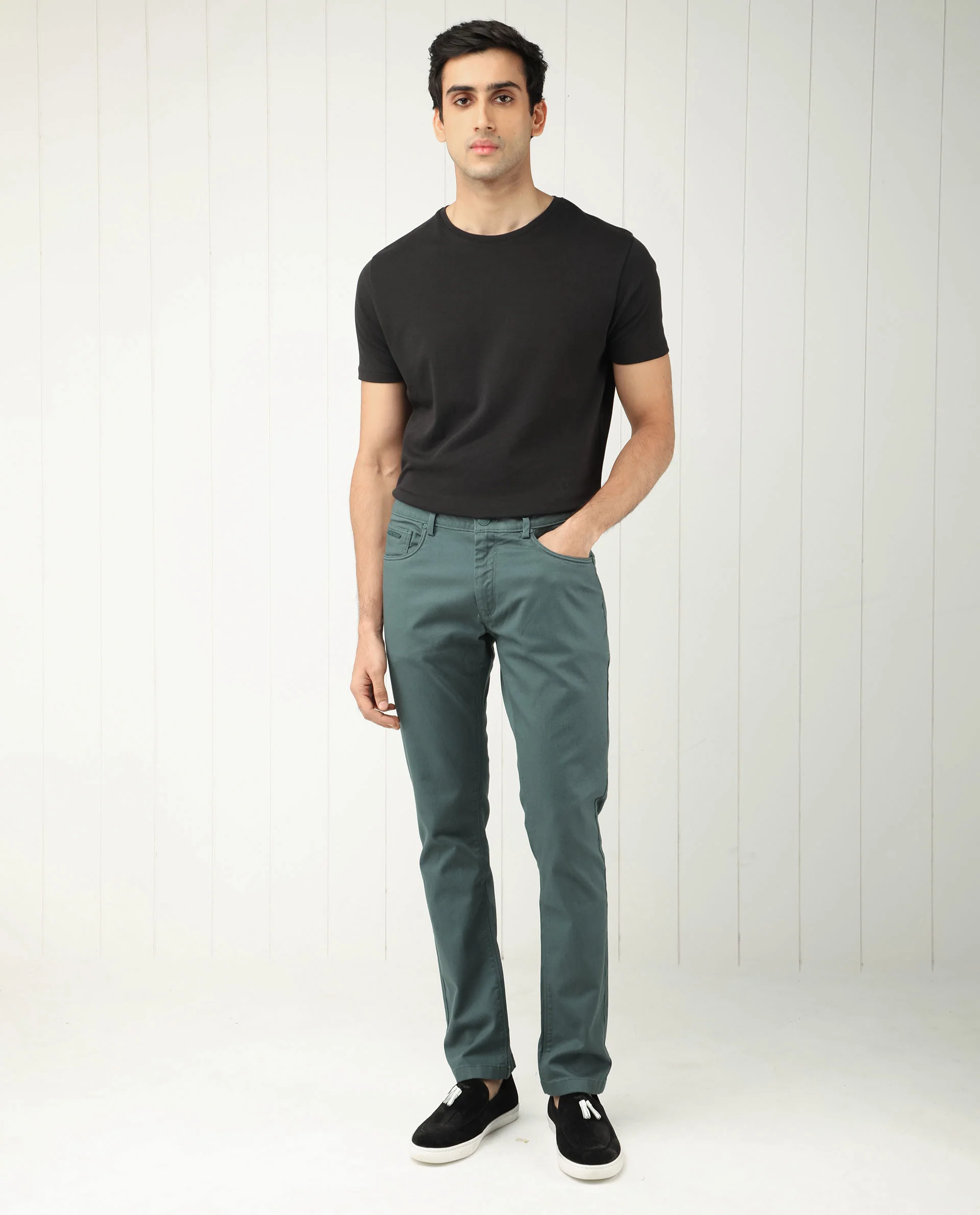 Rare Rabbit Men's Poke Dusky Green Cotton Plain Regular Fit Trouser - Image 3