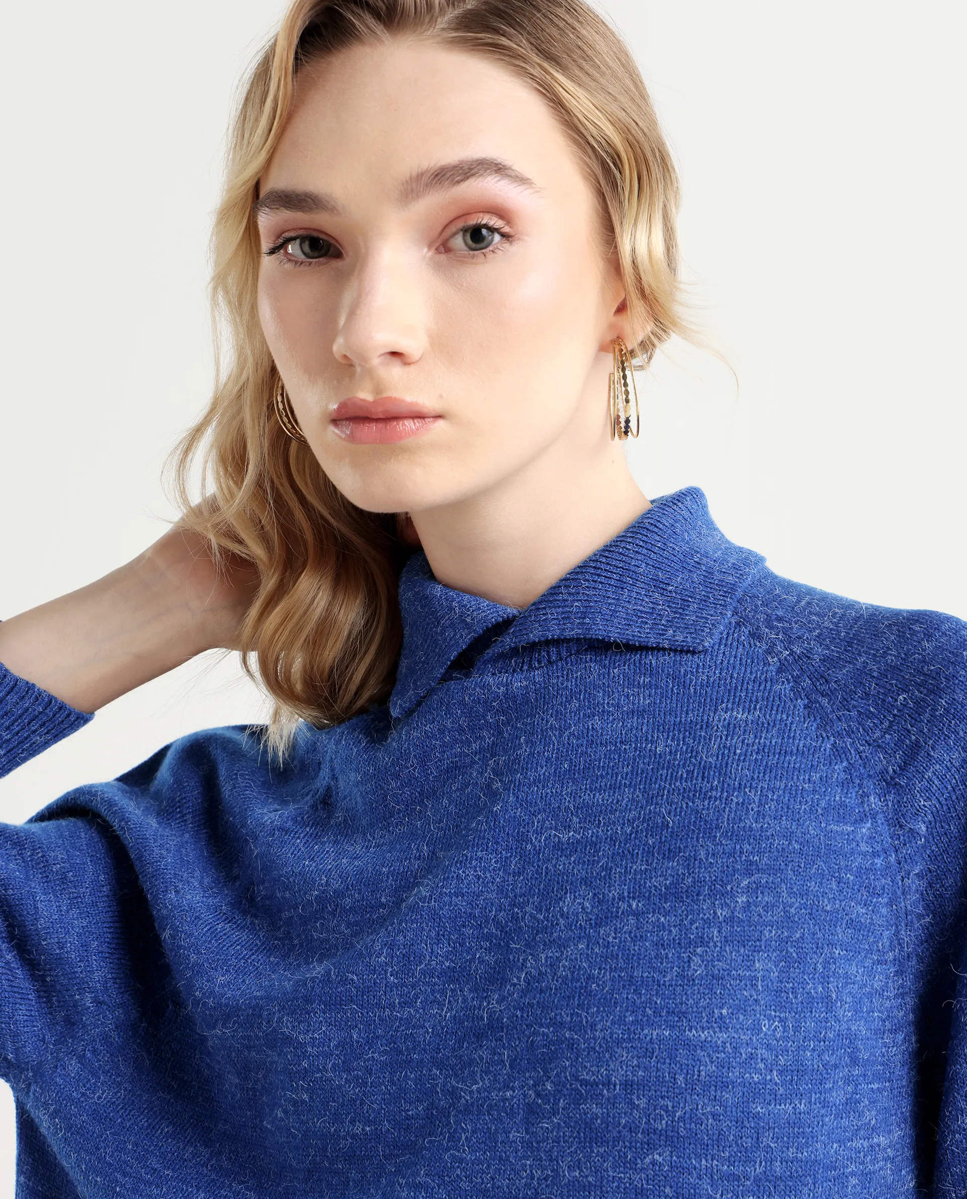 Rareism Women's Polish Blue Acrylic Spread Collar Plain Knee Length Regular Fit Sweater - Image 4