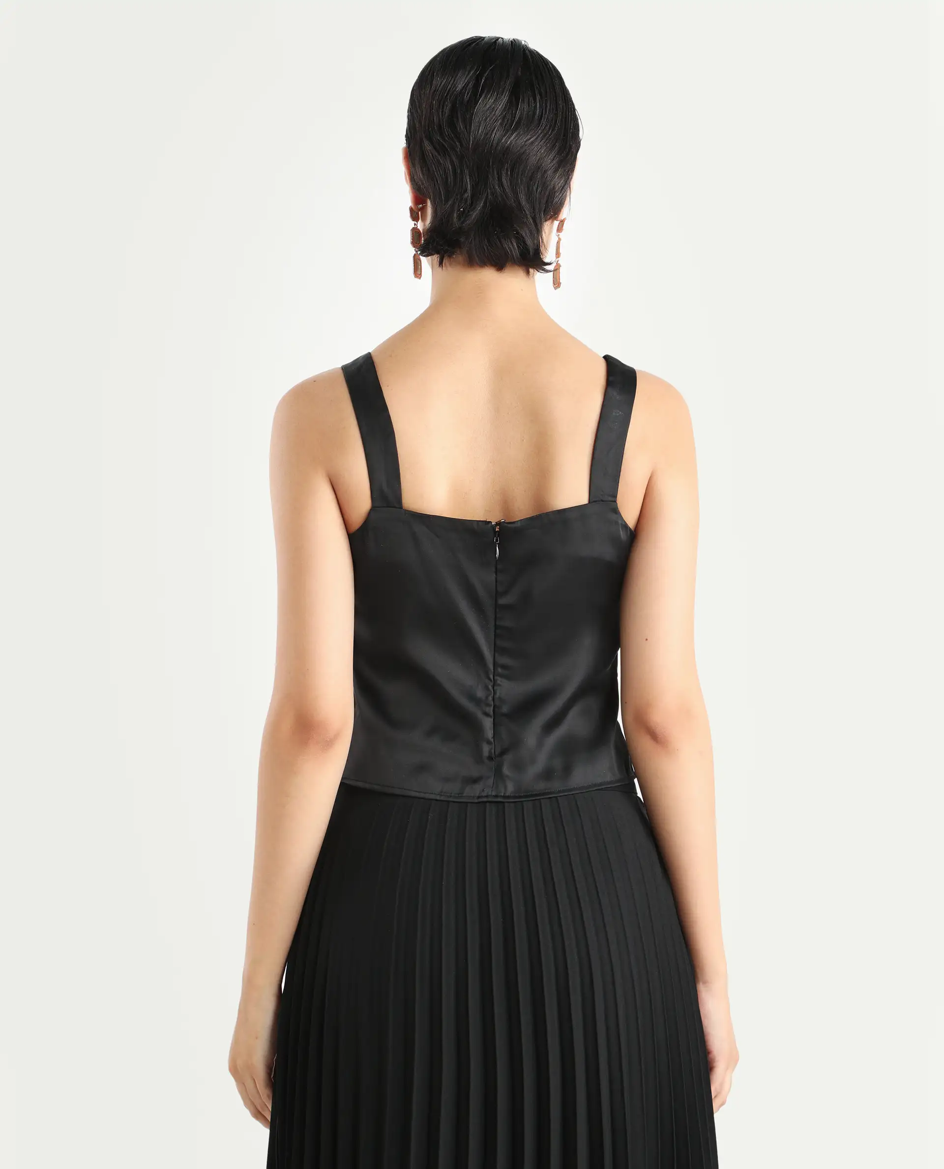 Rareism Women's Polzo Black Polyester Tube Neck Plain Shoulder Strap Regular Fit Top - Image 7