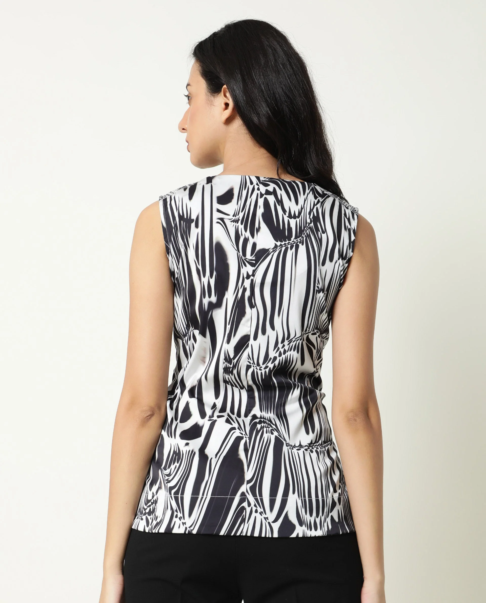 Rareism Women's Portal Black Modal Blend V-Neck Abstract Print Sleeveless Regular Fit Top - Image 8