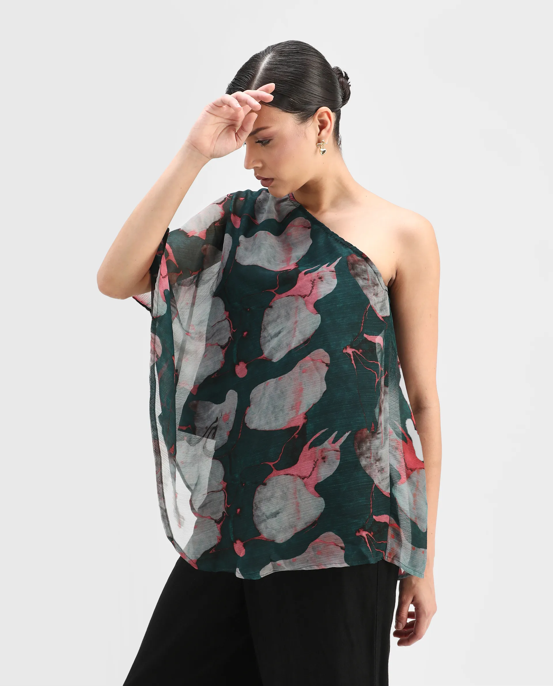 Rareism Women's Pose Multi Polyester Collarless Floral Print Sleeveless Regular Fit Top - Image 5