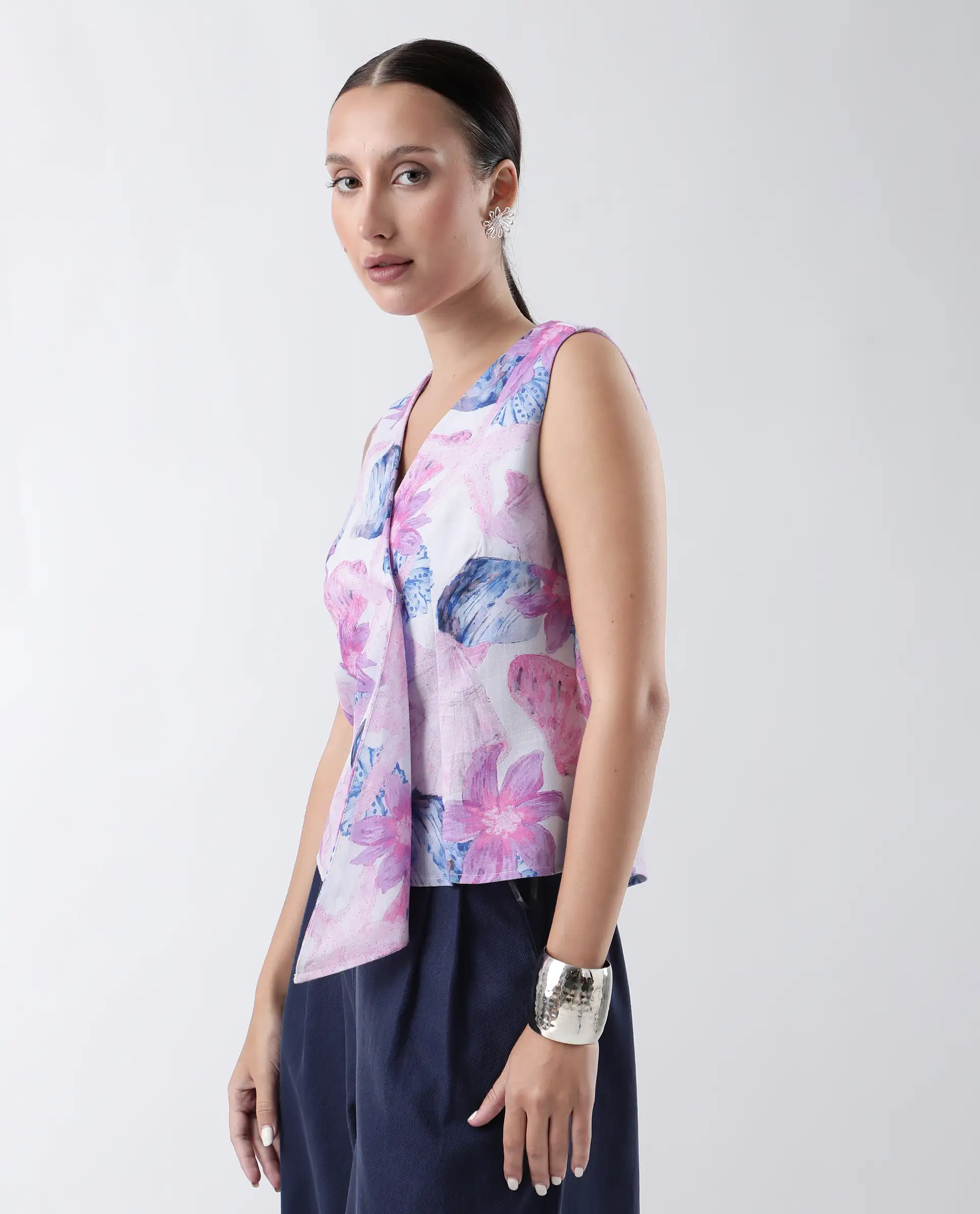 Rareism Women's Predin-T Multi Polyester Overlap Neck Abstract Print Sleeveless Regular Fit Top - Image 6