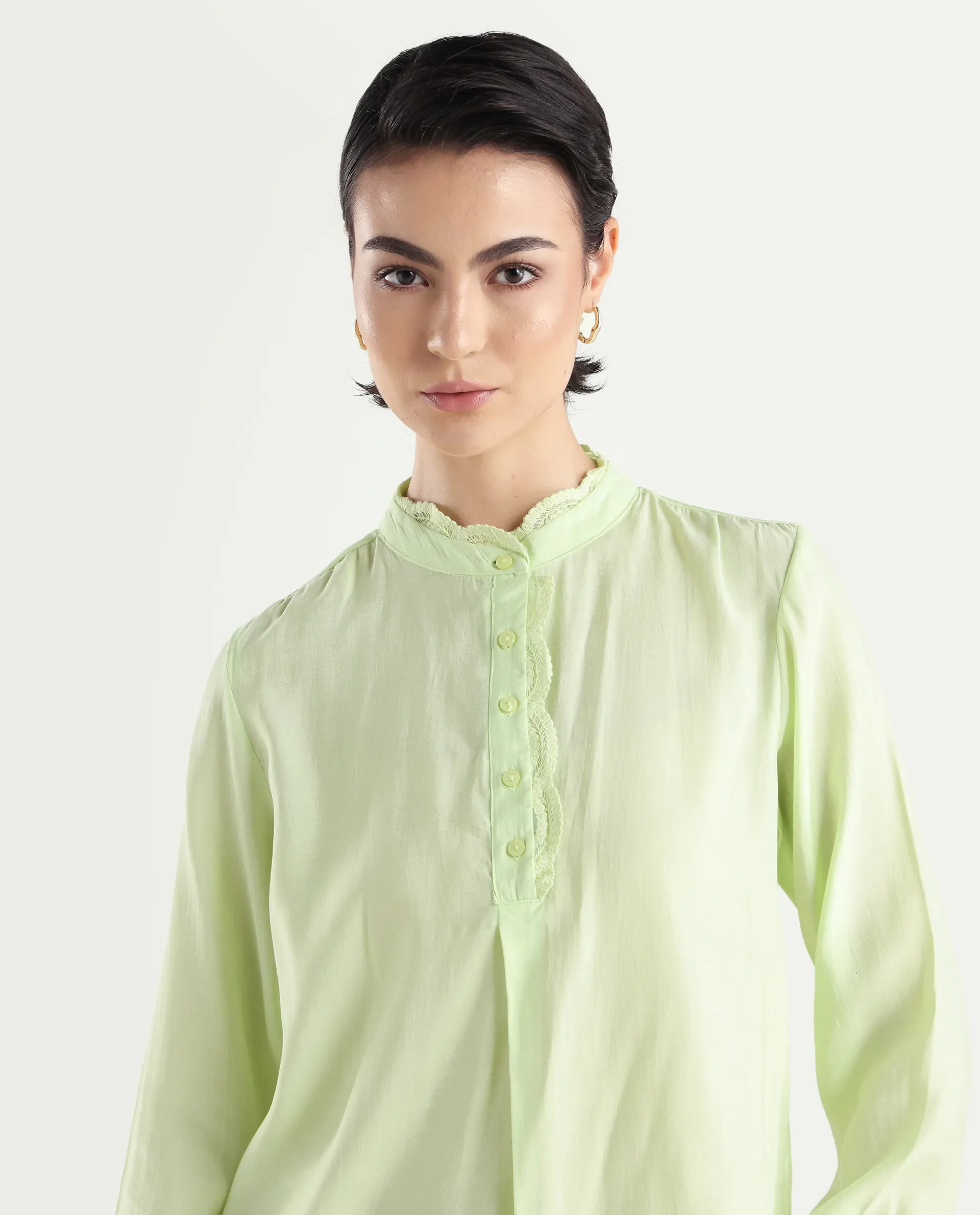 Rareism Women's Prefeck Green Viscose Blend Mandarin Collar Plain Cuffed Sleeve Regular Fit Top - Image 4