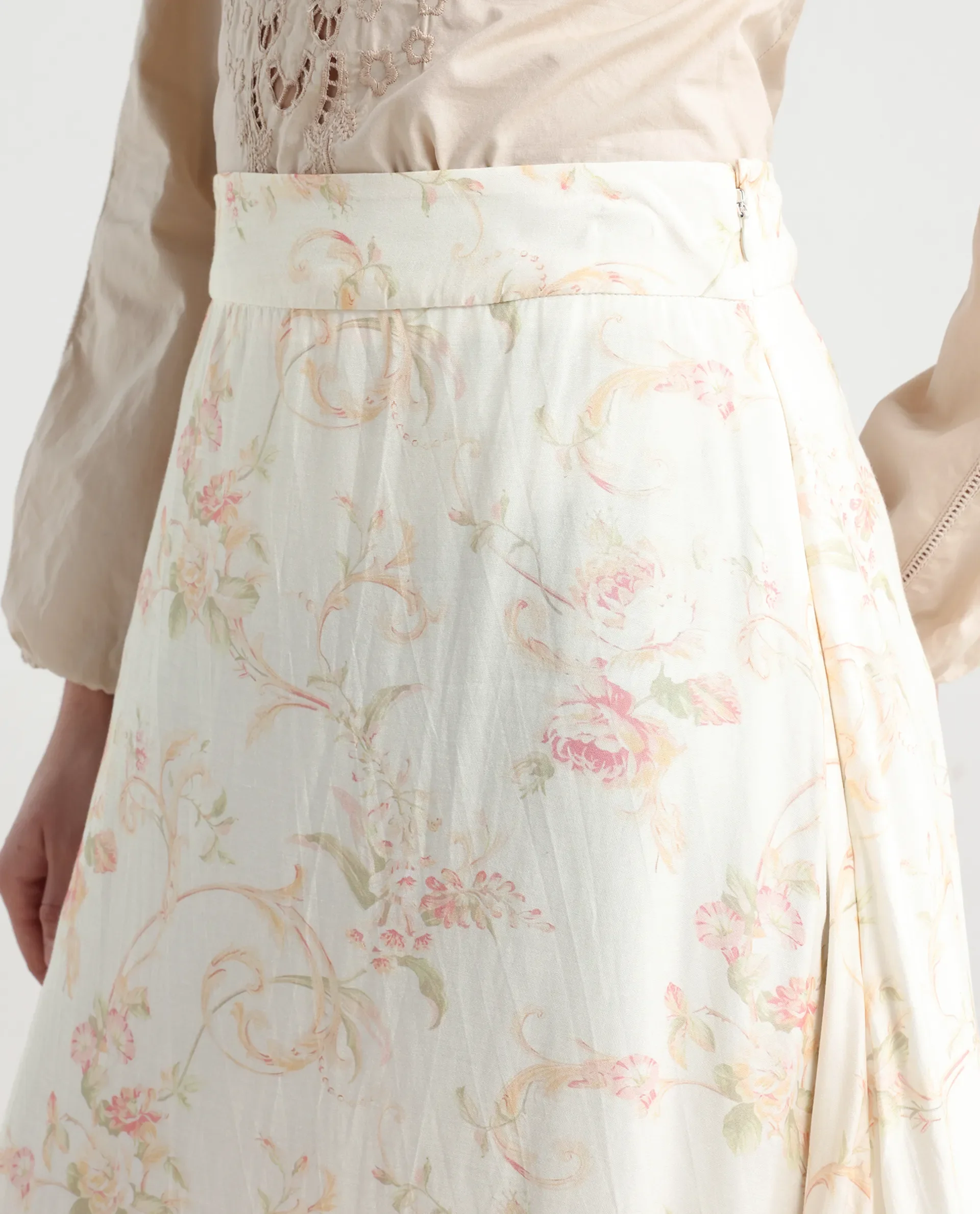 Rareism Women's Prelio Off White Viscose Floral Print Maxi A-Line Skirt - Image 4