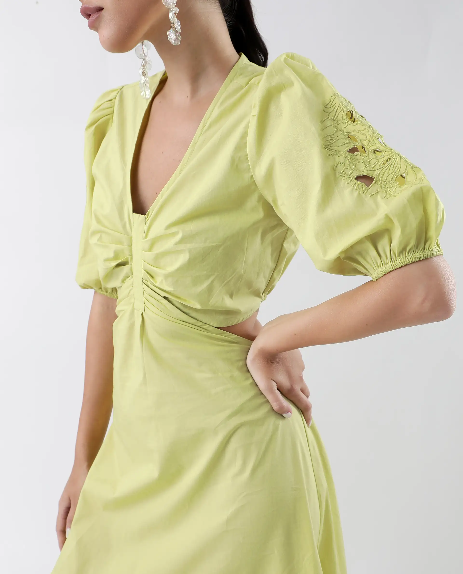Rareism Women's Premier Green Cotton V-Neck Plain Puff Sleeves Maxi Fit And Flare Dress - Image 4