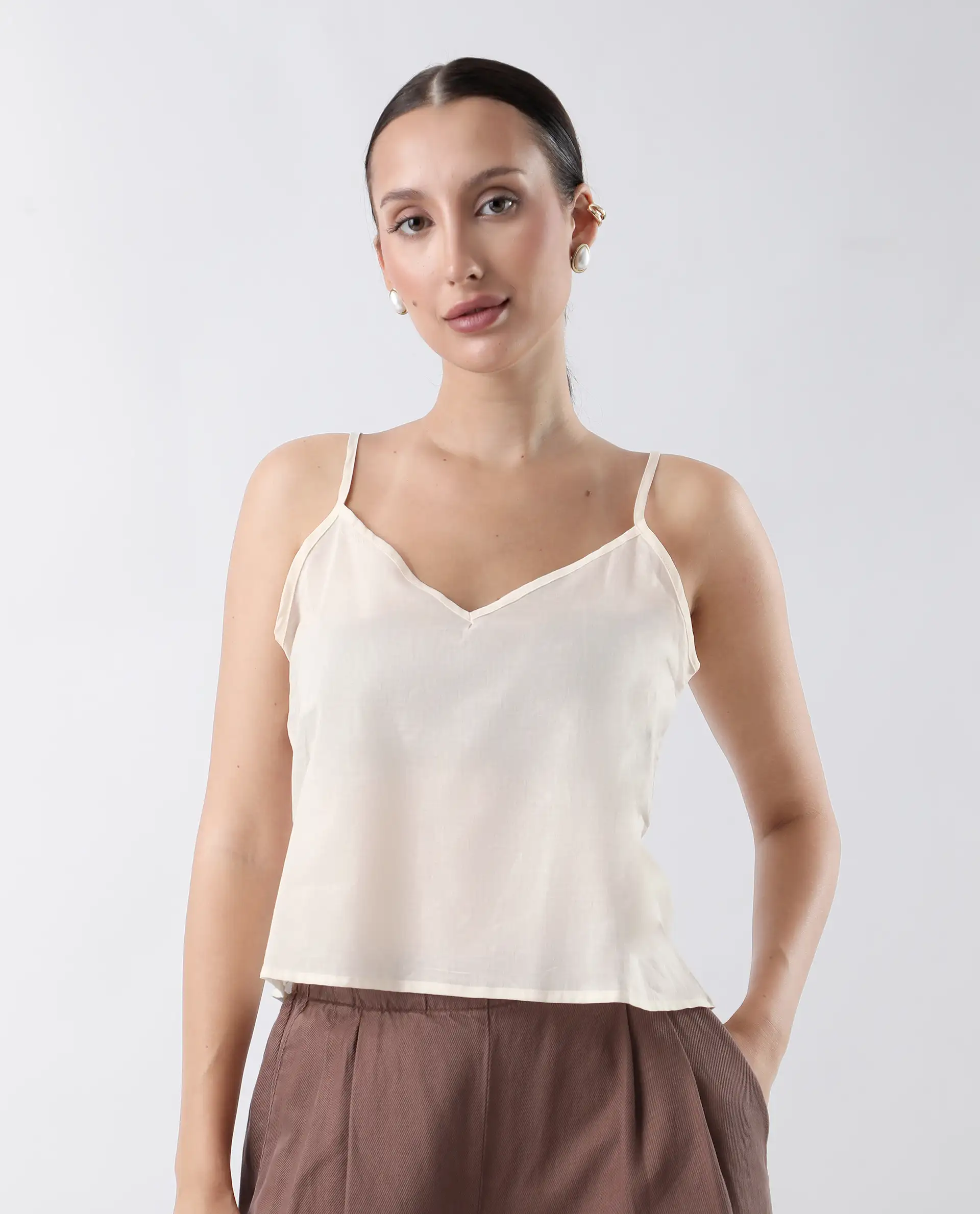 Rareism Women's Prenick Off White Cotton Built-Up Neck Plain Cuffed Sleeve Regular Fit Top - Image 6
