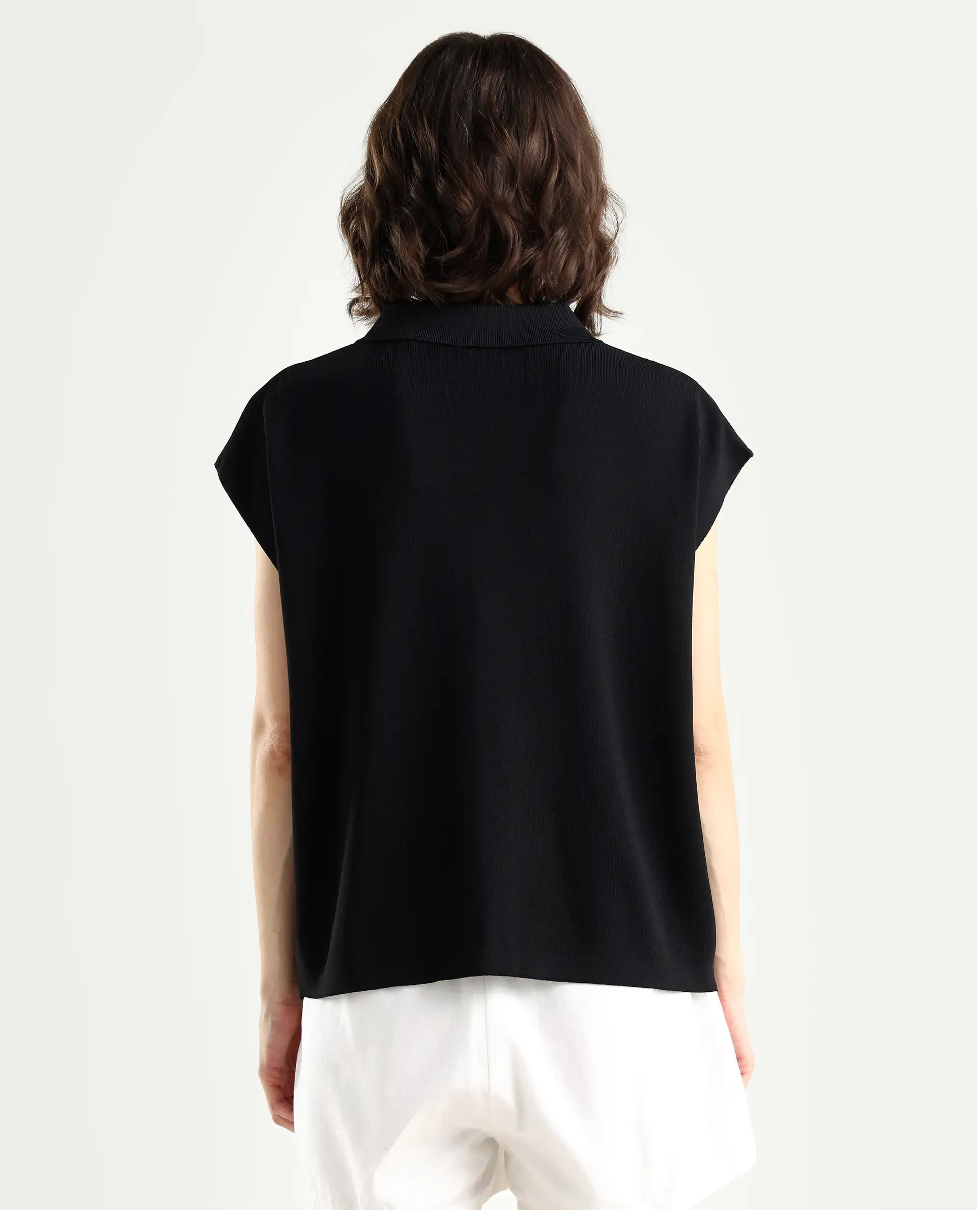 Rareism Women's Prepol Black Viscose Blend Spread Collar Plain Sleeveless Crop Boxy Fit Top - Image 8