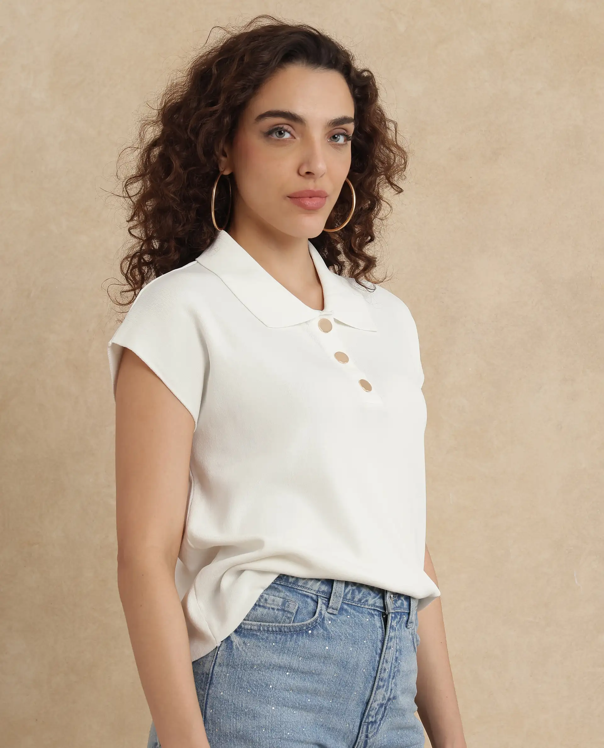 Rareism Women's Prepol Off White Viscose Blend Spread Collar Plain Extended Sleeves Crop Boxy Fit Top - Image 6