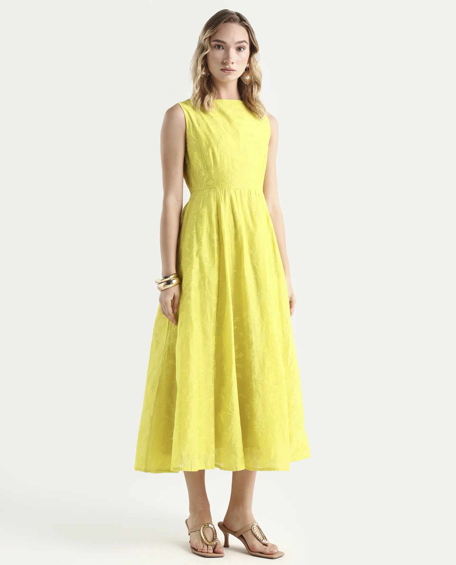 Rareism Women's Prero Green Viscose Blend Boat Neck Plain Sleeveless Midi A-Line Dress - Image 6
