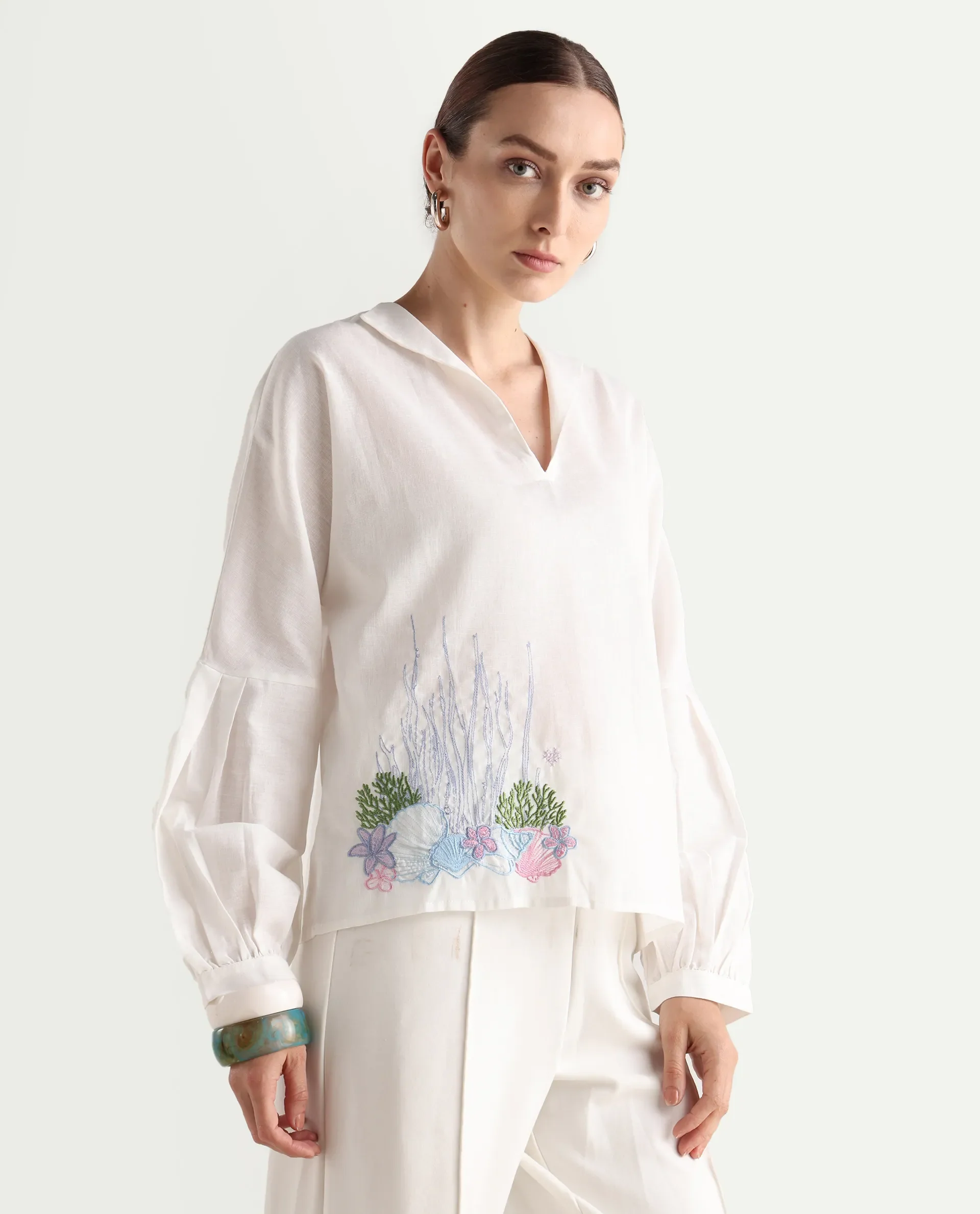 Rareism Women's Present White Cotton Lapel Neck Plain Balloon Sleeve Regular Fit Top - Image 6