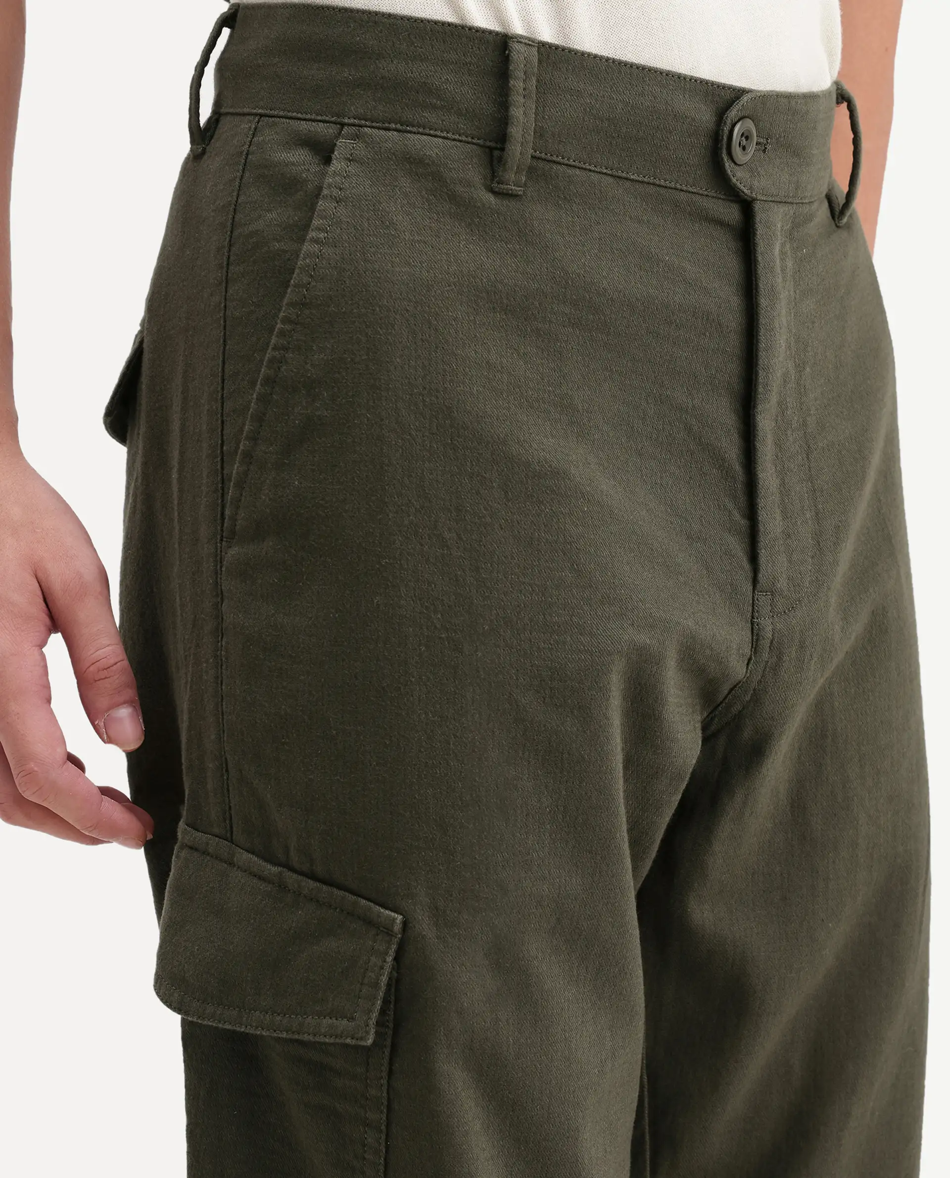 Rare Rabbit Men's Presso-Aw26 Olive Cotton Fabric Regular Fit Plain Cargo Trouser - Image 3