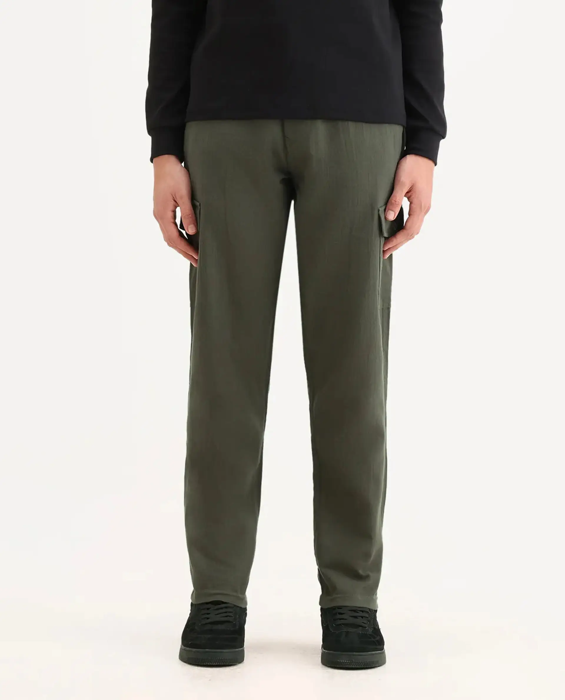 Rare Rabbit Men's Presso Dusky Green Cotton Plain Relaxed Fit Trouser - Image 10