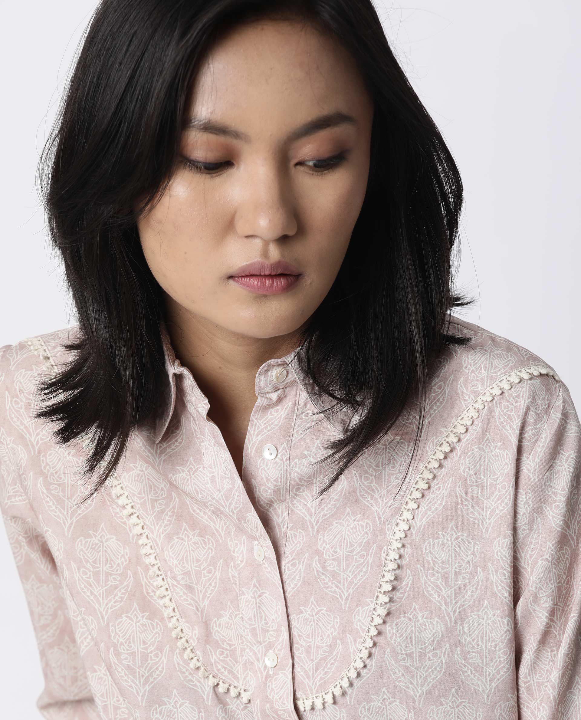 Rareism Women Pretty Pink Top Full Sleeves Printed - Image 2