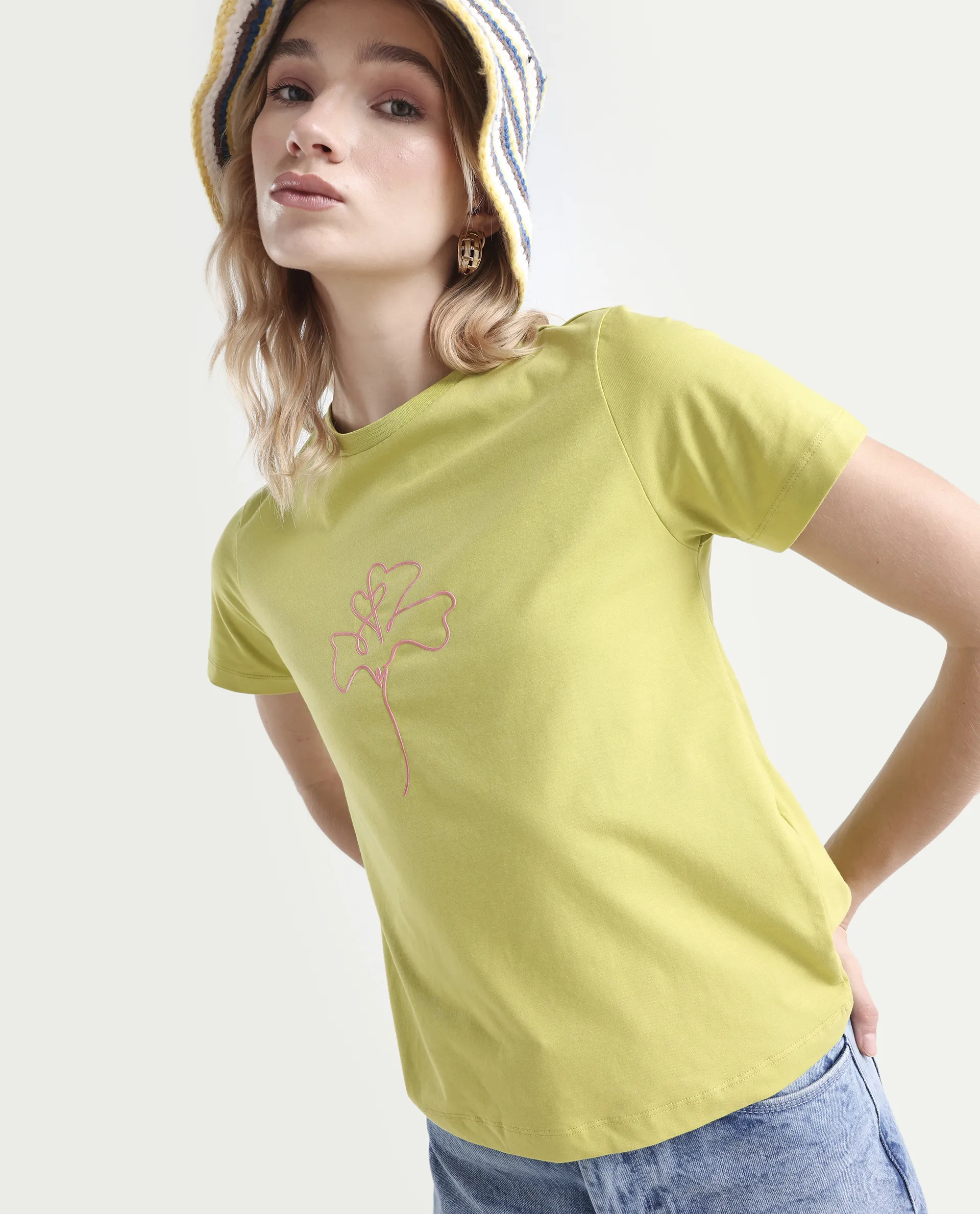 Rareism Women's Prex Light Green Cotton Blend Crew Neck Floral Print Regular Fit T-Shirt