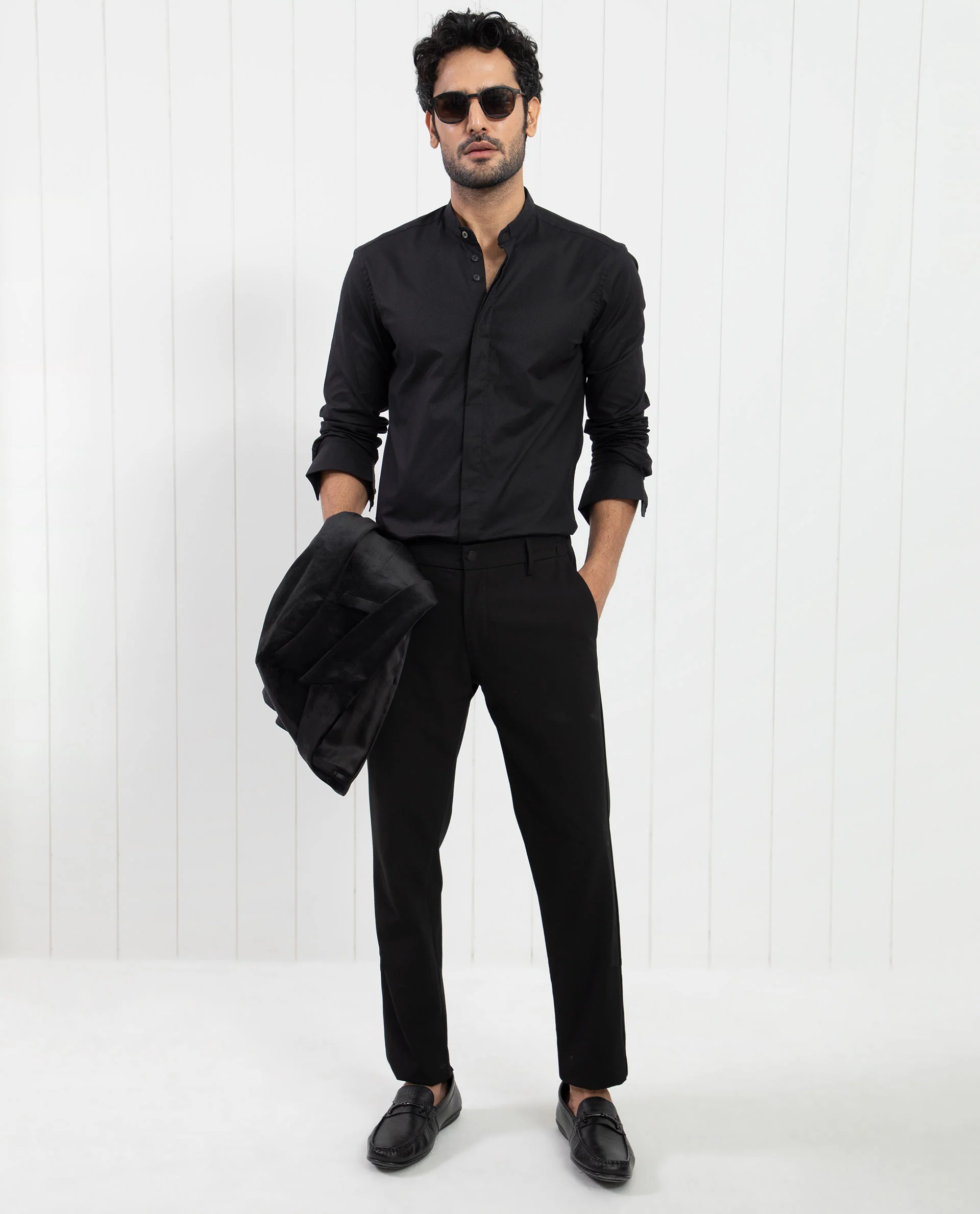 Rare Rabbit Men's Pristina Black Cotton Plain Regular Fit Full Sleeve Mandarin Collar Shirt - Image 5