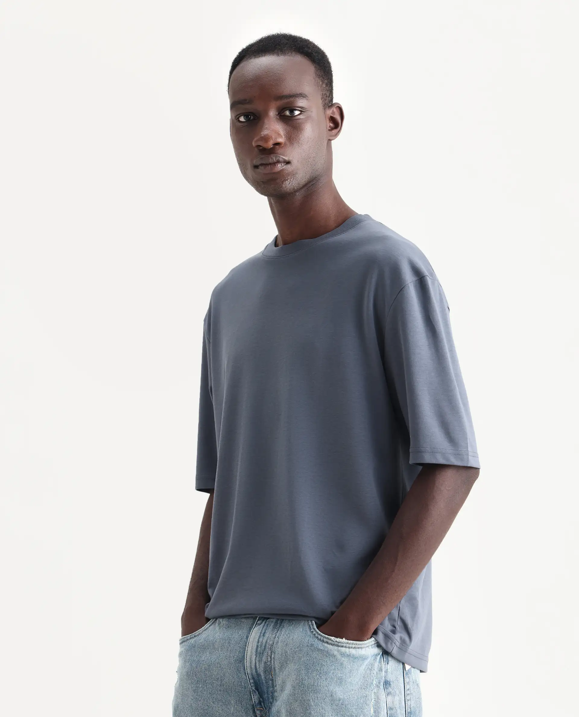 Rare Rabbit Men's Qlo Dusky Blue Cotton Blend Plain Oversized Fit Half Sleeve Crew Neck T-Shirt - Image 5