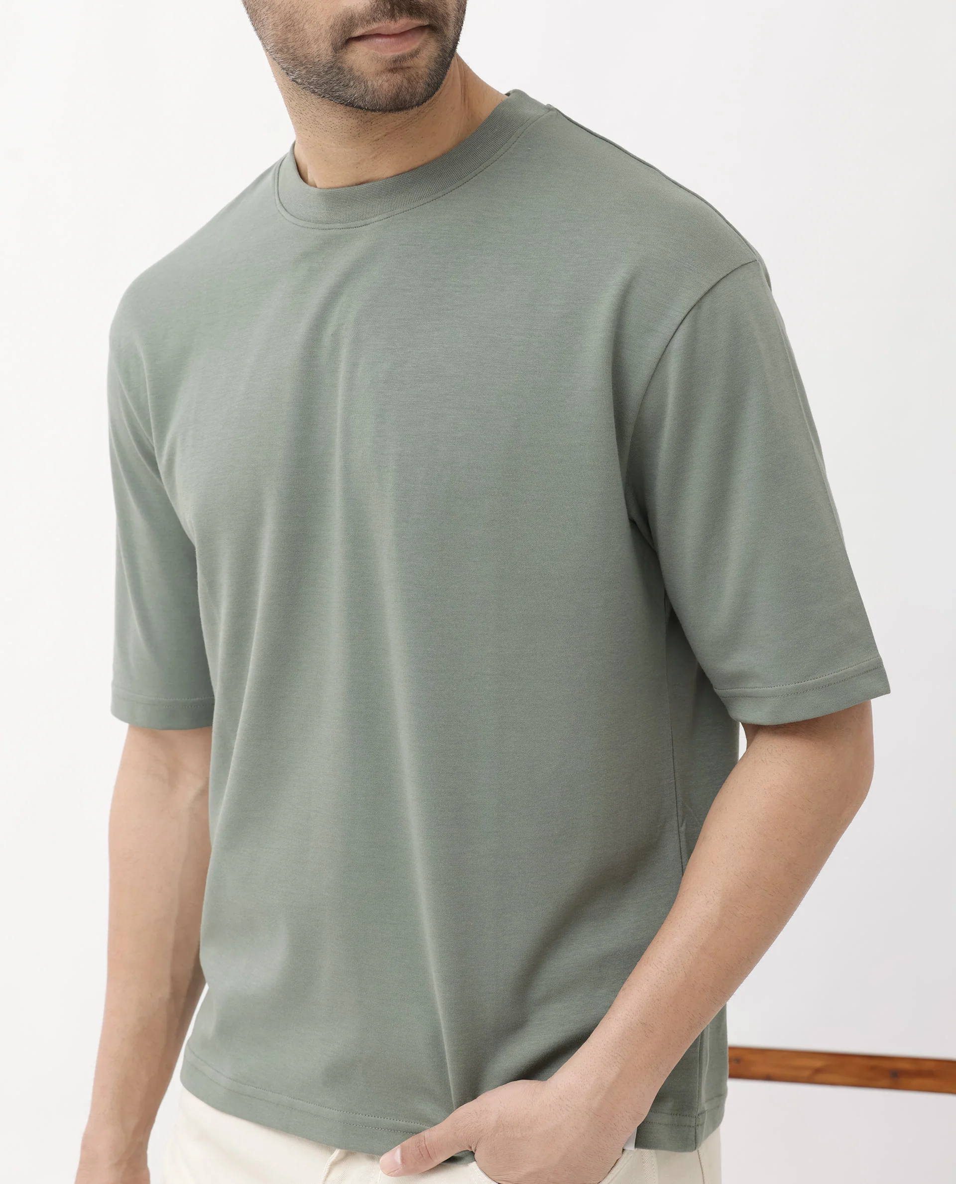 Rare Rabbit Men's Qlo Dusky Olive Cotton Blend Plain Oversized Fit Half Sleeve Crew Neck T-Shirt - Image 5