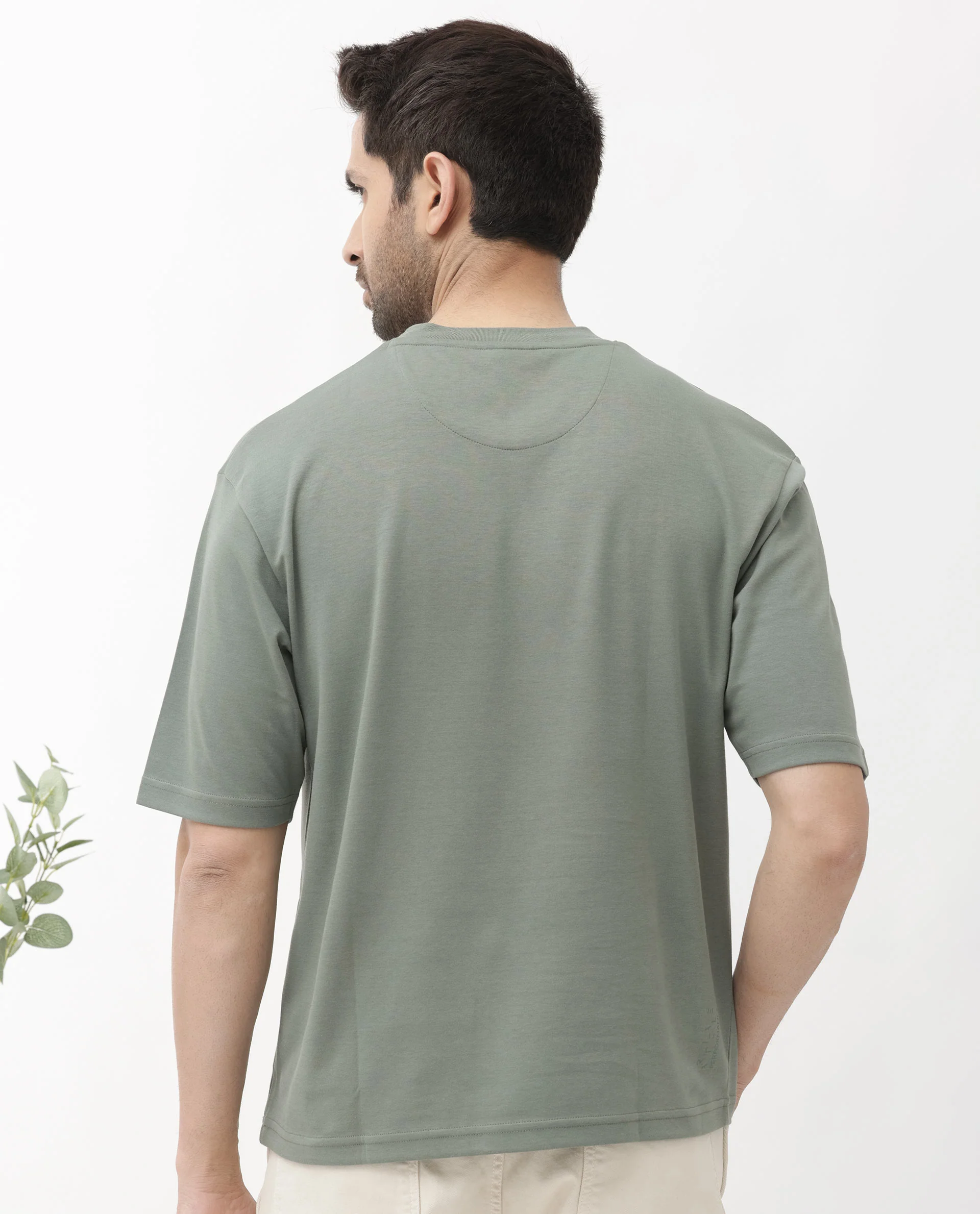 Rare Rabbit Men's Qlo Dusky Olive Cotton Blend Plain Oversized Fit Half Sleeve Crew Neck T-Shirt - Image 8