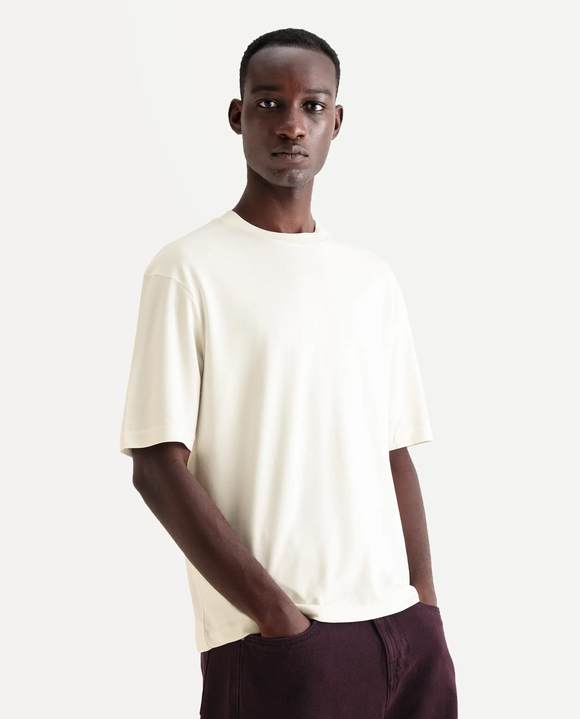 Rare Rabbit Men's Qlo Off White Cotton Blend Plain Oversized Fit Half Sleeve Crew Neck T-Shirt - Image 5