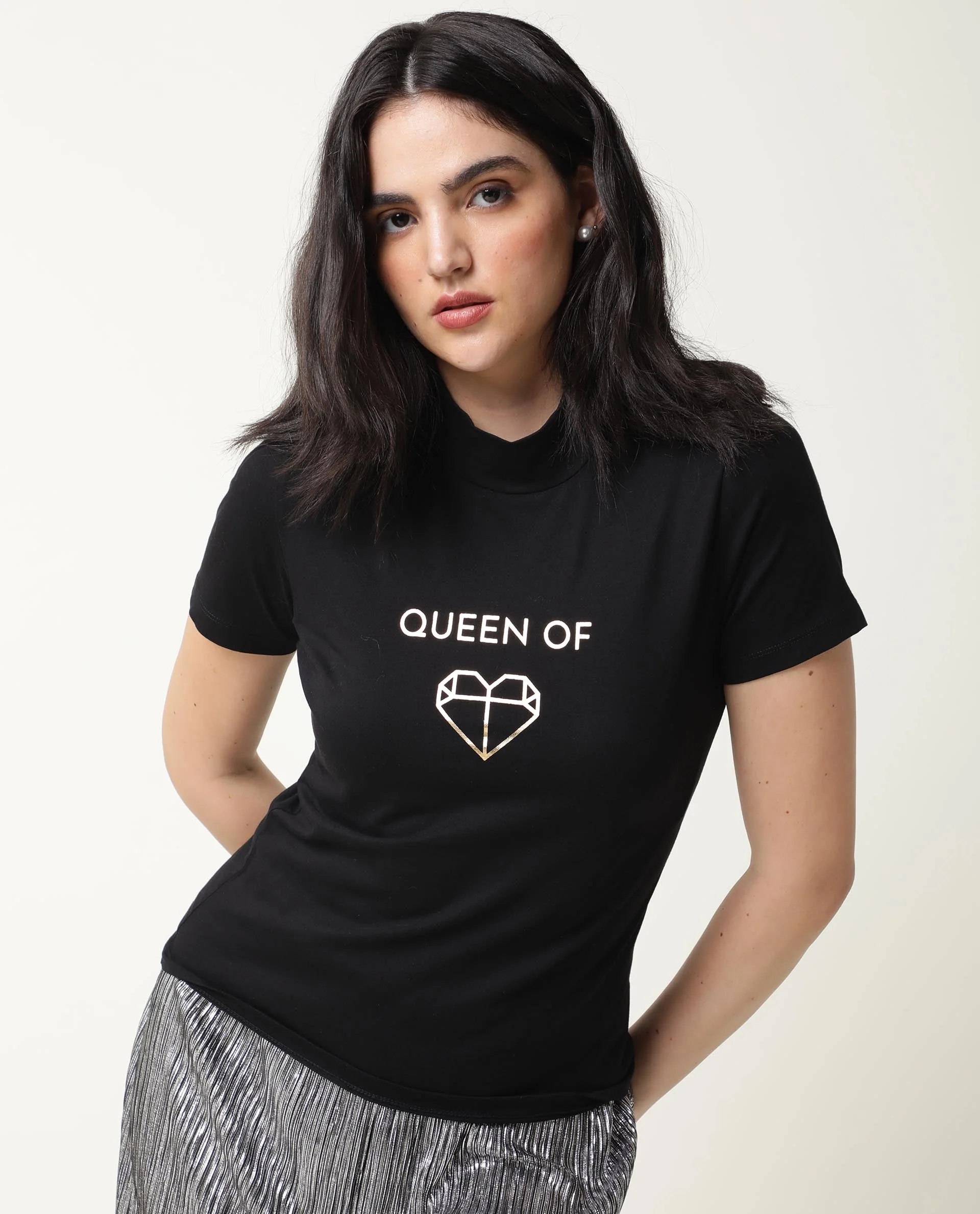 Rareism Women's Queenie Black Polyester Blend Crew Neck Graphic Print Regular Fit T-Shirt