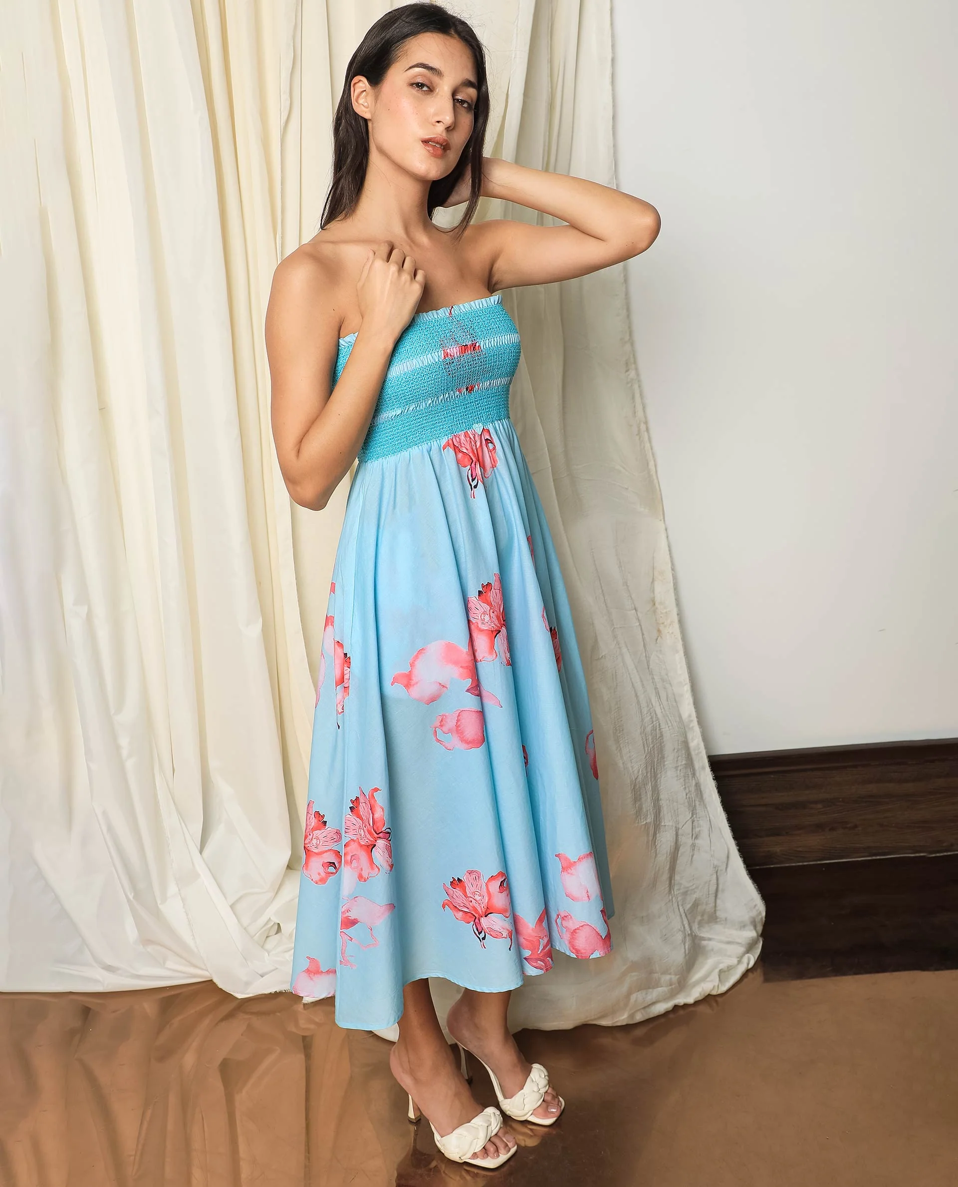 Rareism Women's Quinzo Blue Cotton Tube Neck Floral Print Sleeveless Knee Length Regular Fit Dress - Image 7