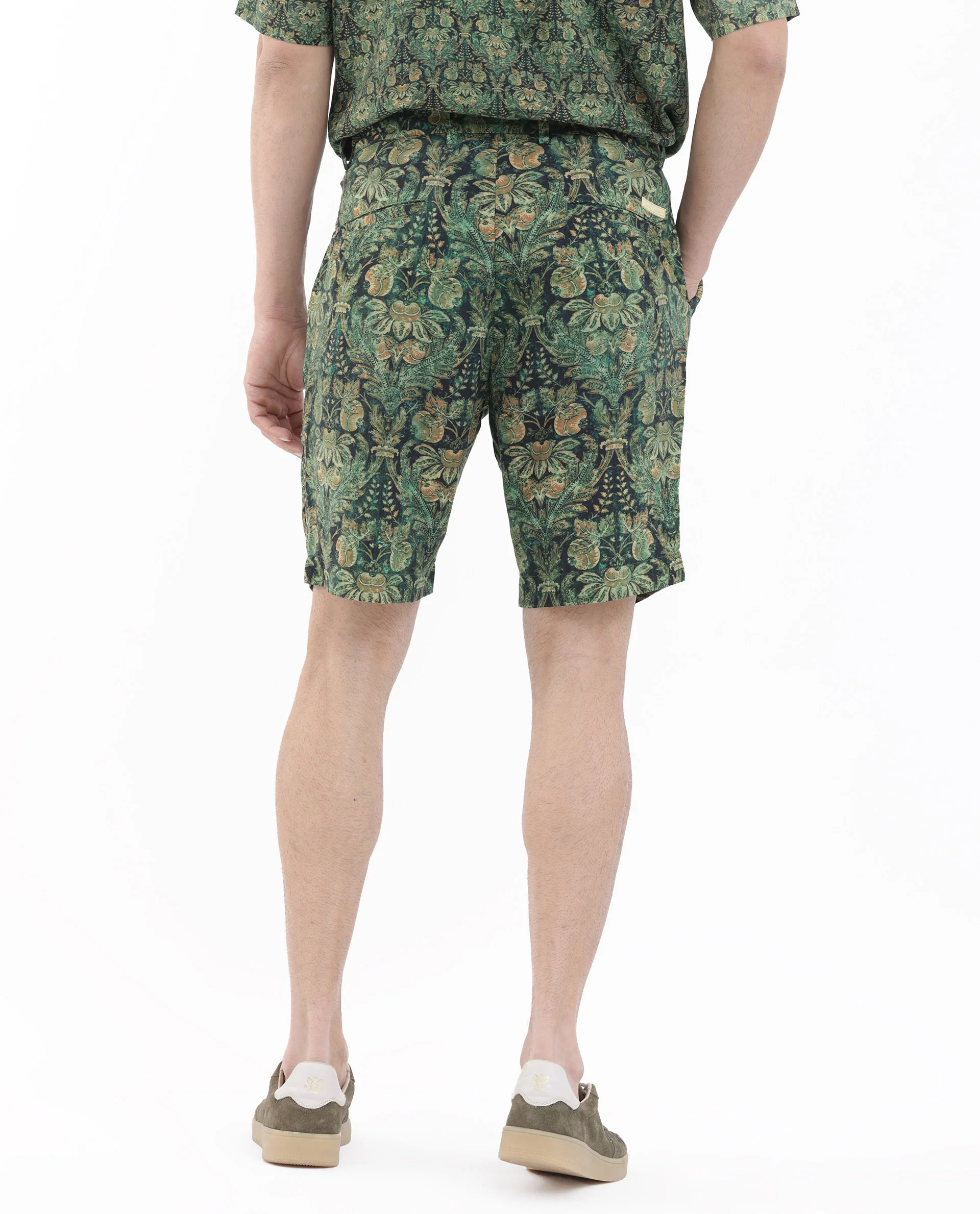 Rare Rabbit Men's Rabeno Dark Green Cotton Tropical Print Relaxed Fit Shorts - Image 10
