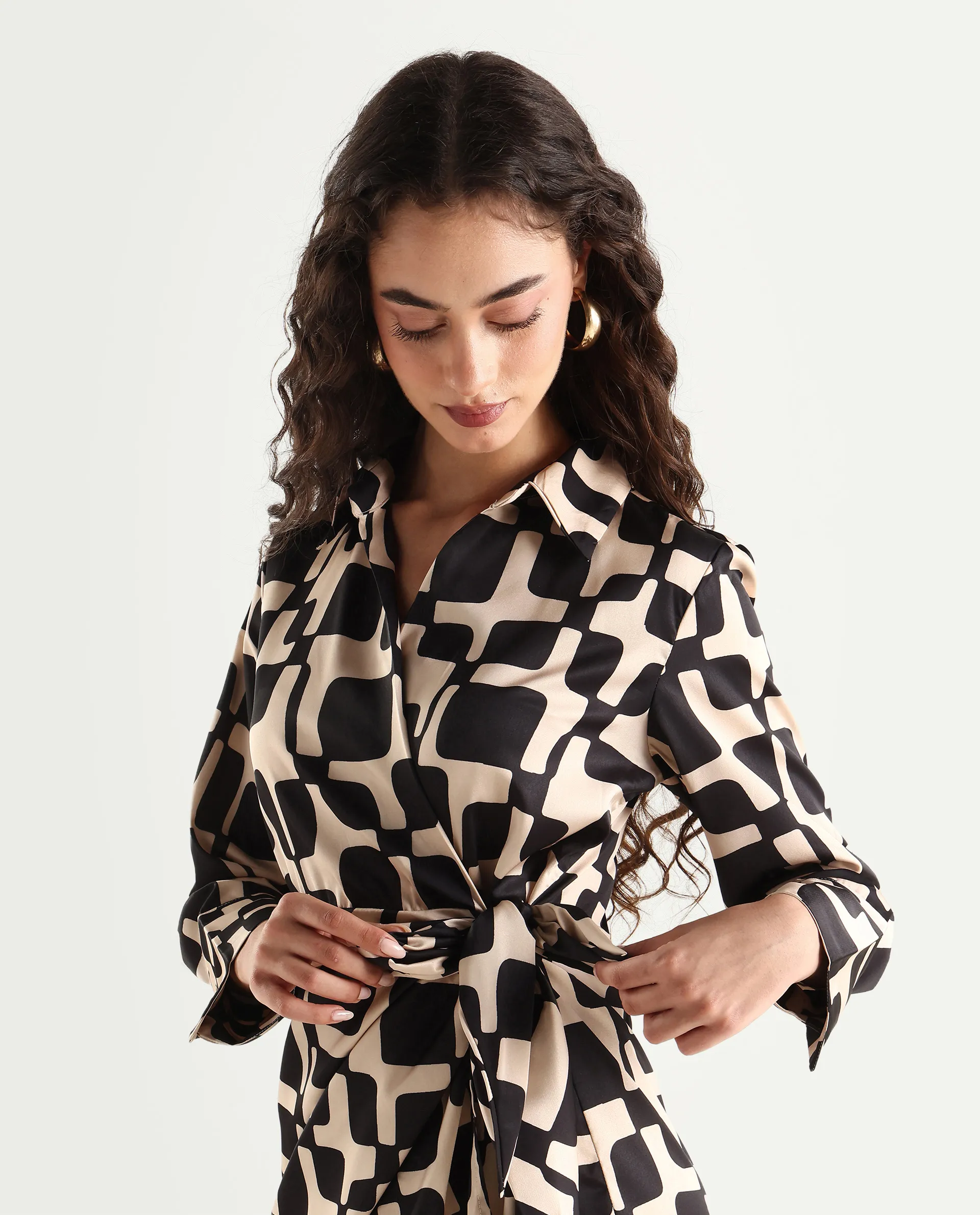 Rareism Women's Rager Black Satin Drop Collar Geometric Print Cuffed Sleeve Mini Wrap Dress - Image 3