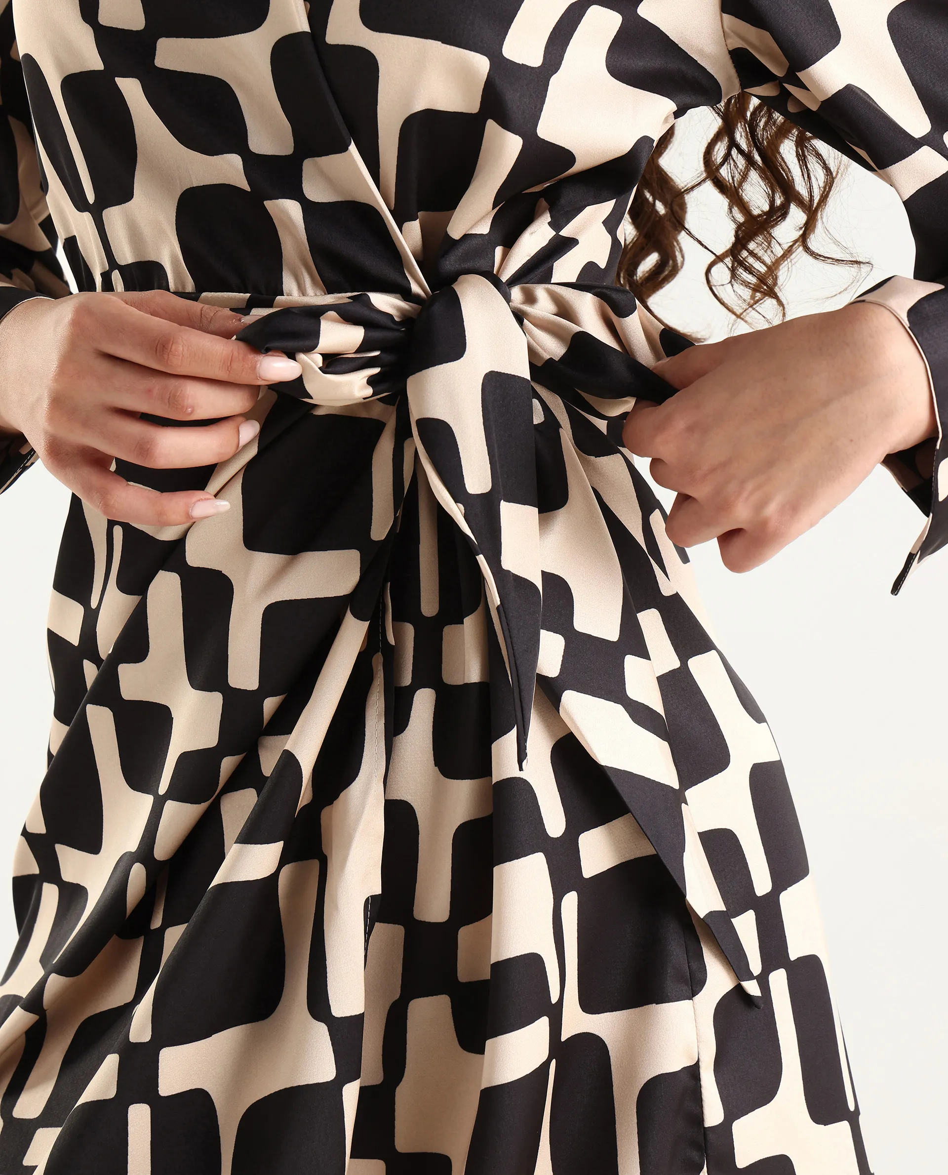 Rareism Women's Rager Black Satin Drop Collar Geometric Print Cuffed Sleeve Mini Wrap Dress - Image 8