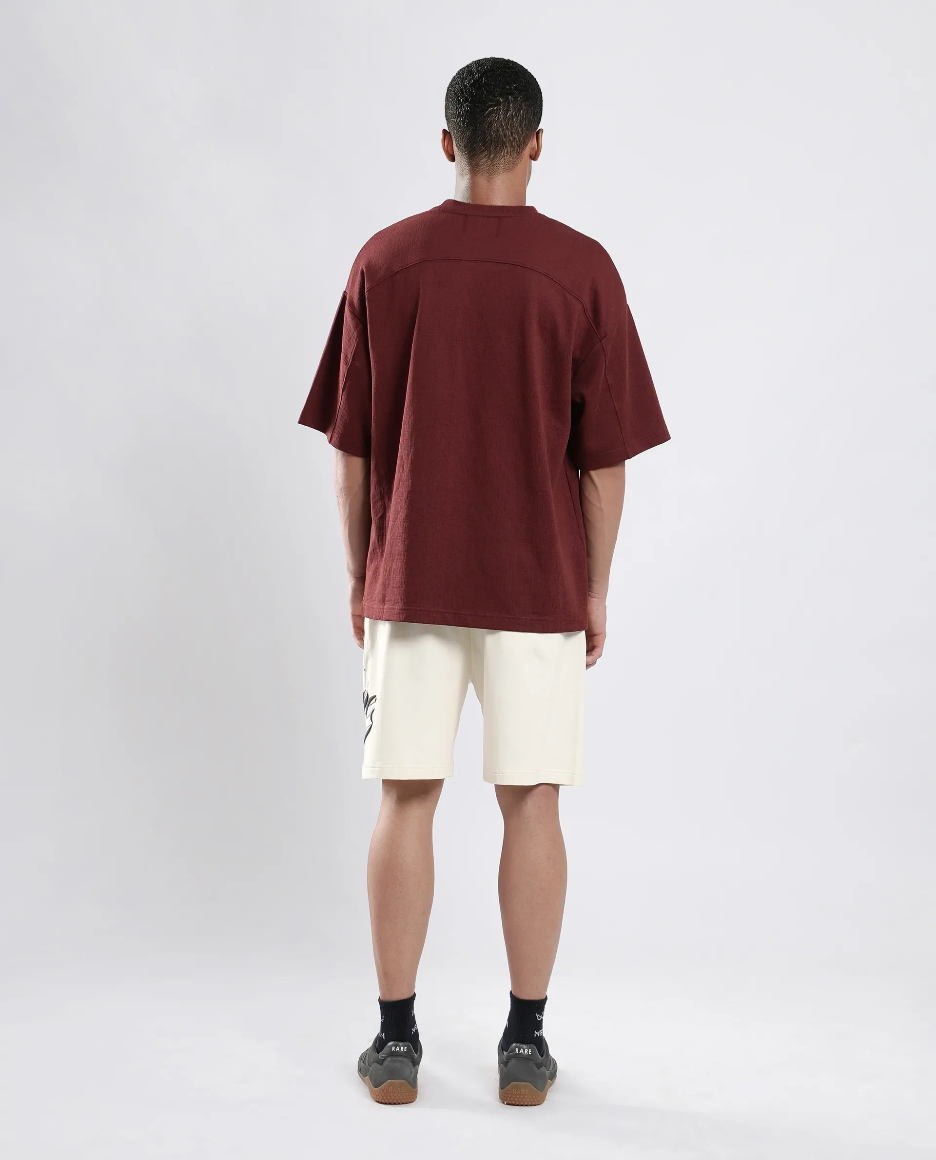Rare Rabbit Men's Ranot Off White Cotton Graphic Print Oversized Fit Shorts - Image 4