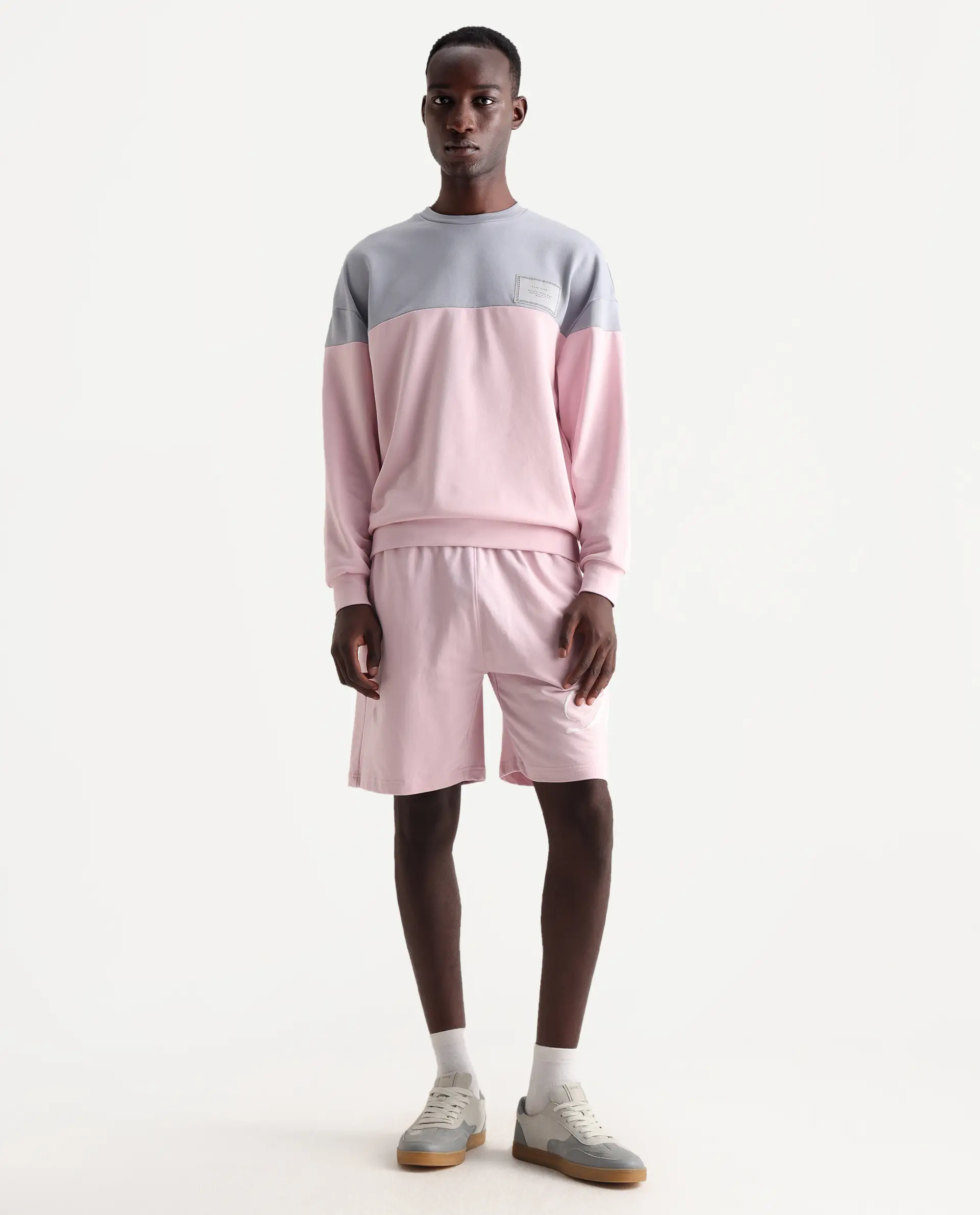 Rare Rabbit Men's Ranot Pink Cotton Graphic Print Oversized Fit Shorts - Image 4