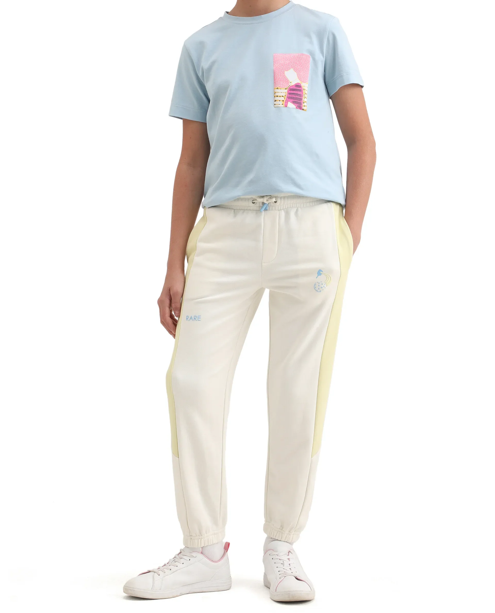 Rare Ones Kids Tage-B Off White Cotton Blend Drawstring Closure Regular Fit Trackpant - Image 2