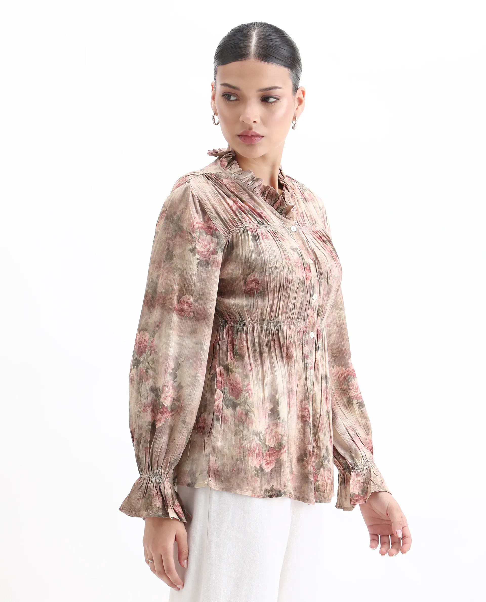 Rareism Women's Lihgf Multi Rayon Sweetheart Neck Floral Print Relaxed Fit Top - Image 5