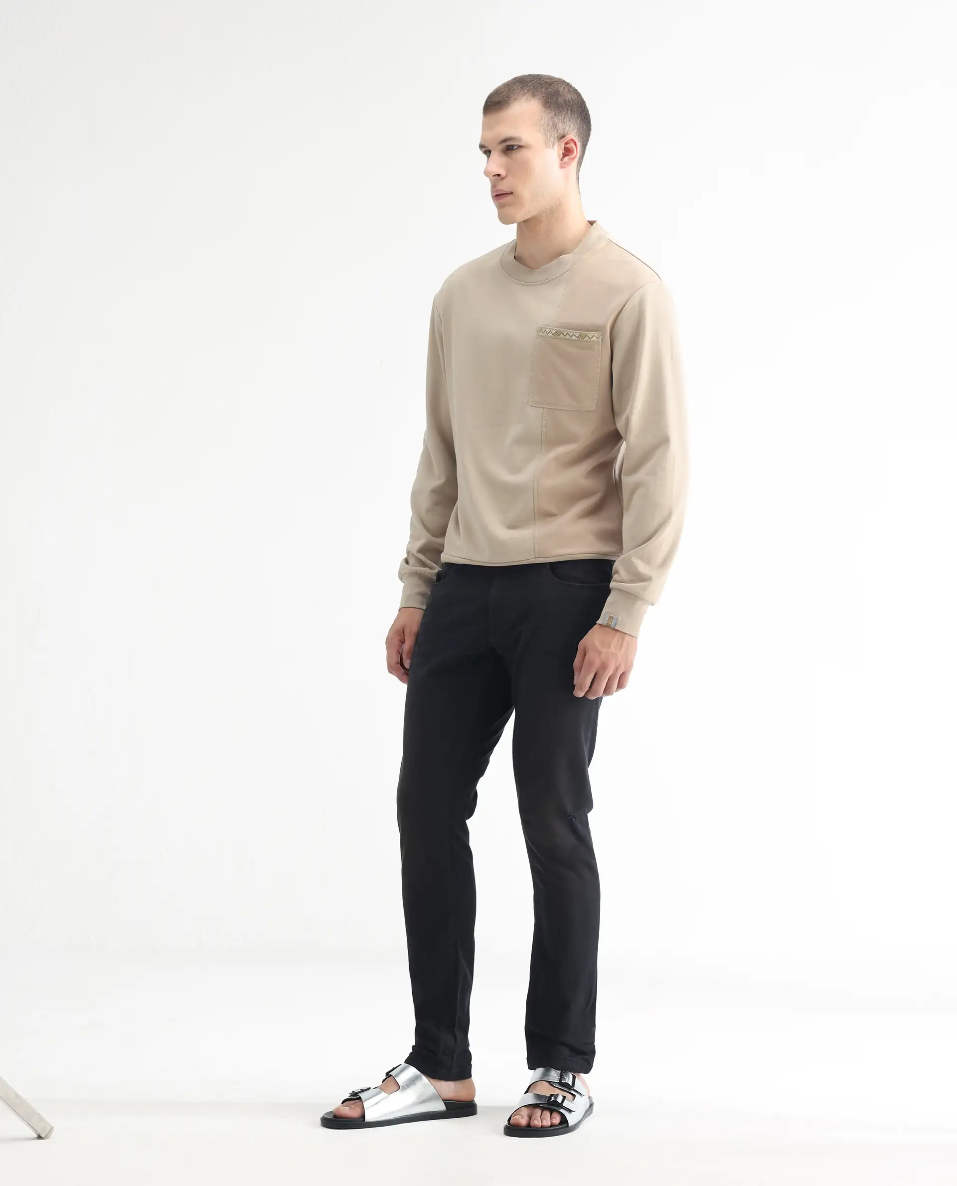 Rare Rabbit Men's Ray Black Cotton Plain Hawk Slim Fit Jeans - Image 5