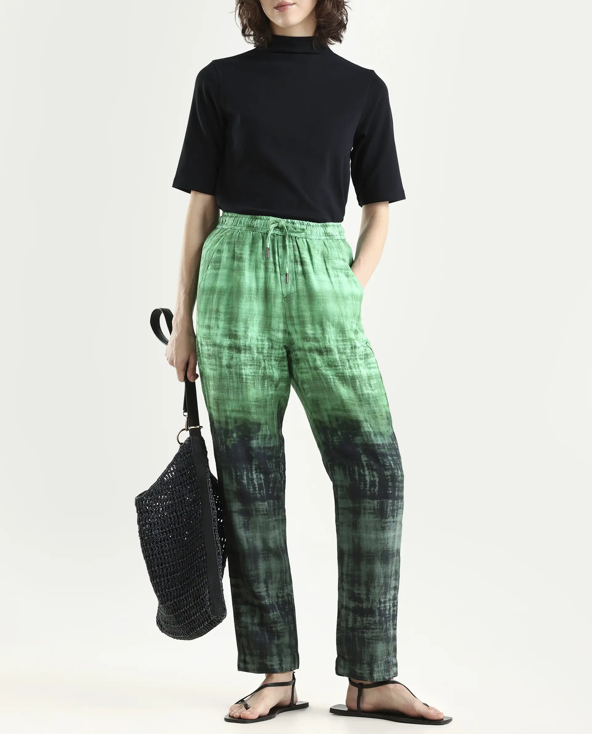 Rareism Women's Raymon Green Cotton Ombre Ankle Length Tailored Trouser - Image 2