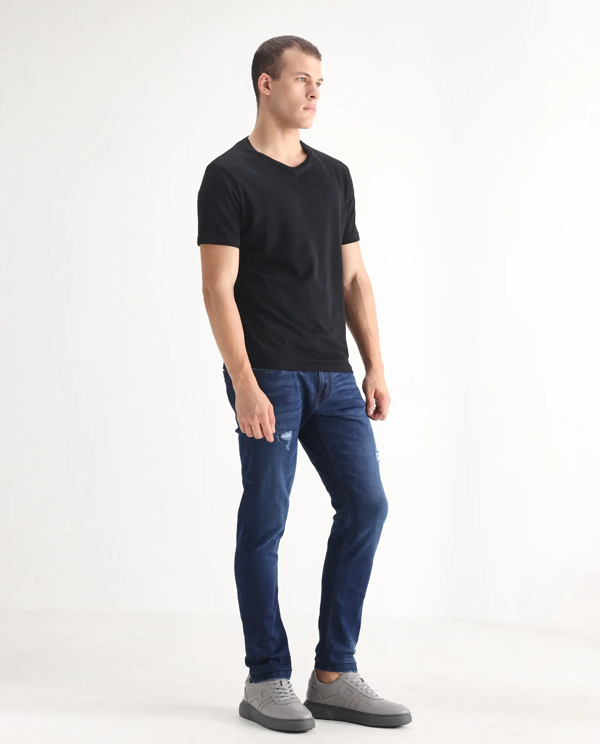 Rare Rabbit Men's Reno Blue Cotton Plain Hawk Slim Fit Jeans - Image 5