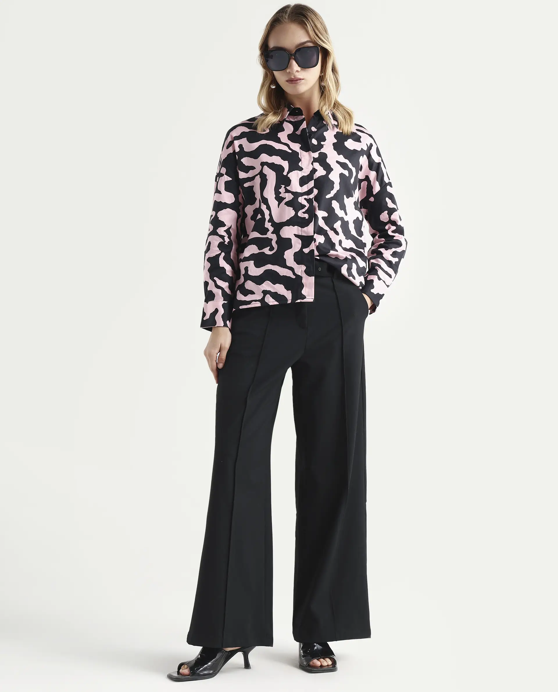 Rareism Women's Revolt Black Cotton Blend Collarless Abstract Print Regular Fit Top - Image 2