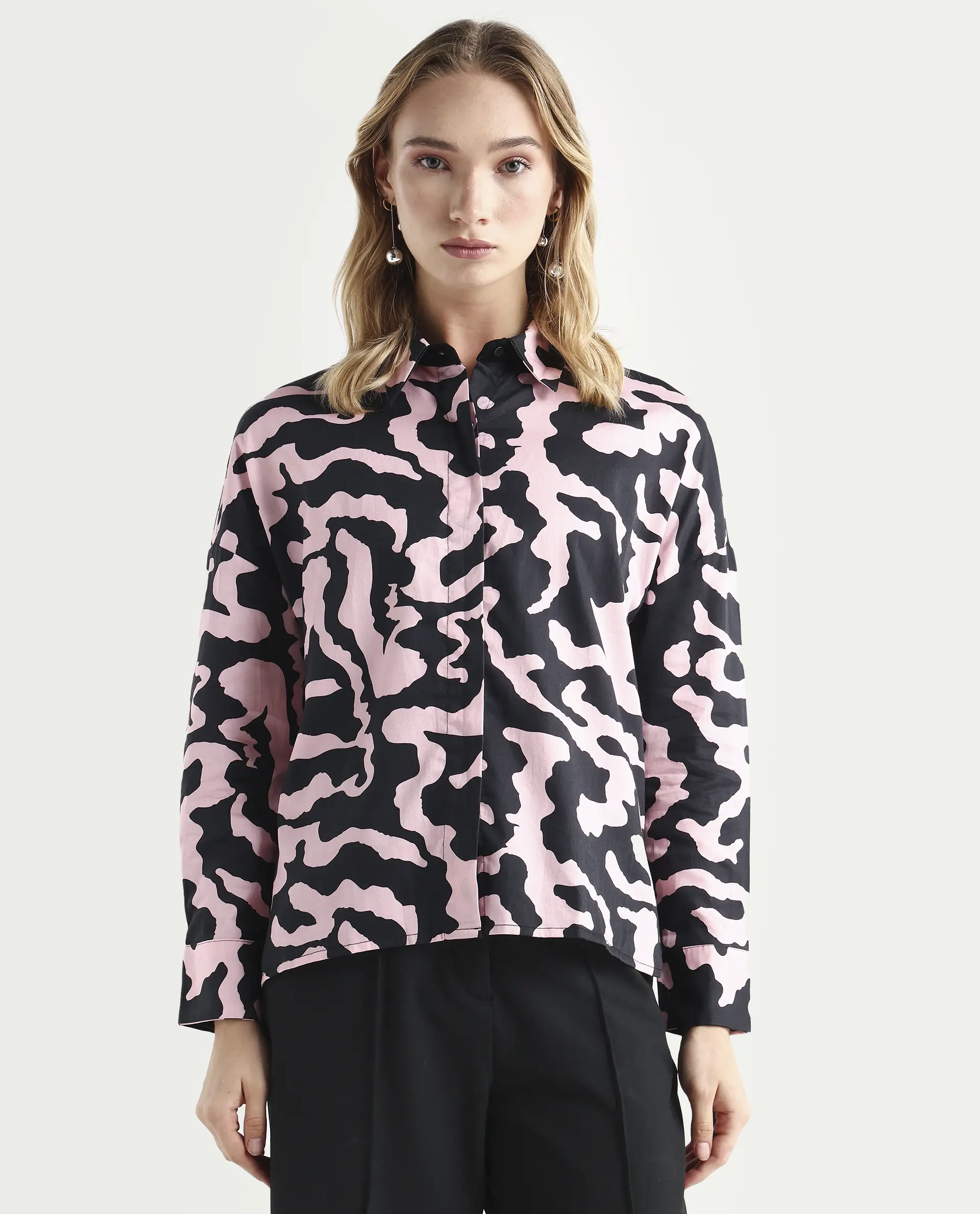 Rareism Women's Revolt Black Cotton Blend Collarless Abstract Print Regular Fit Top - Image 3