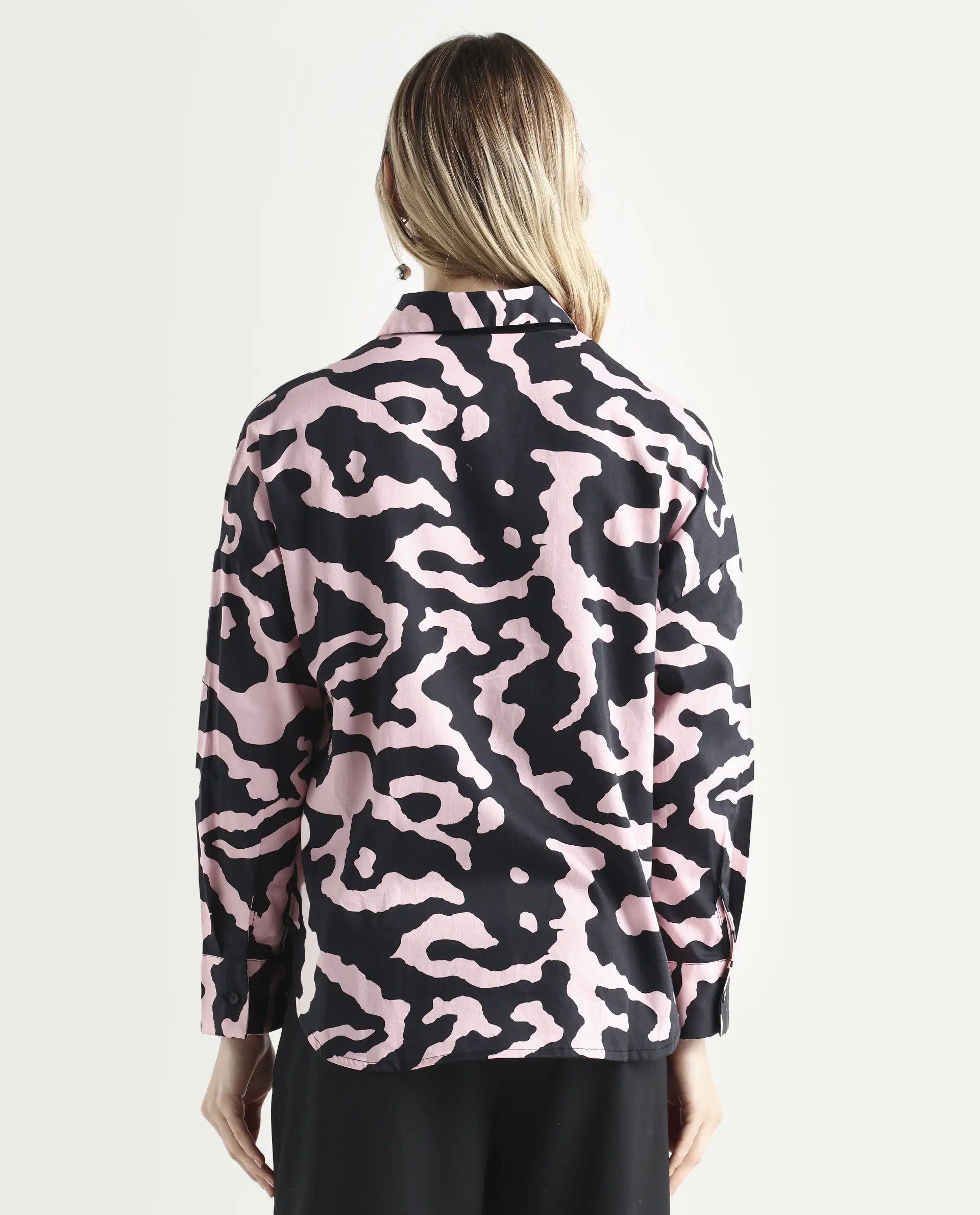 Rareism Women's Revolt Black Cotton Blend Collarless Abstract Print Regular Fit Top - Image 7