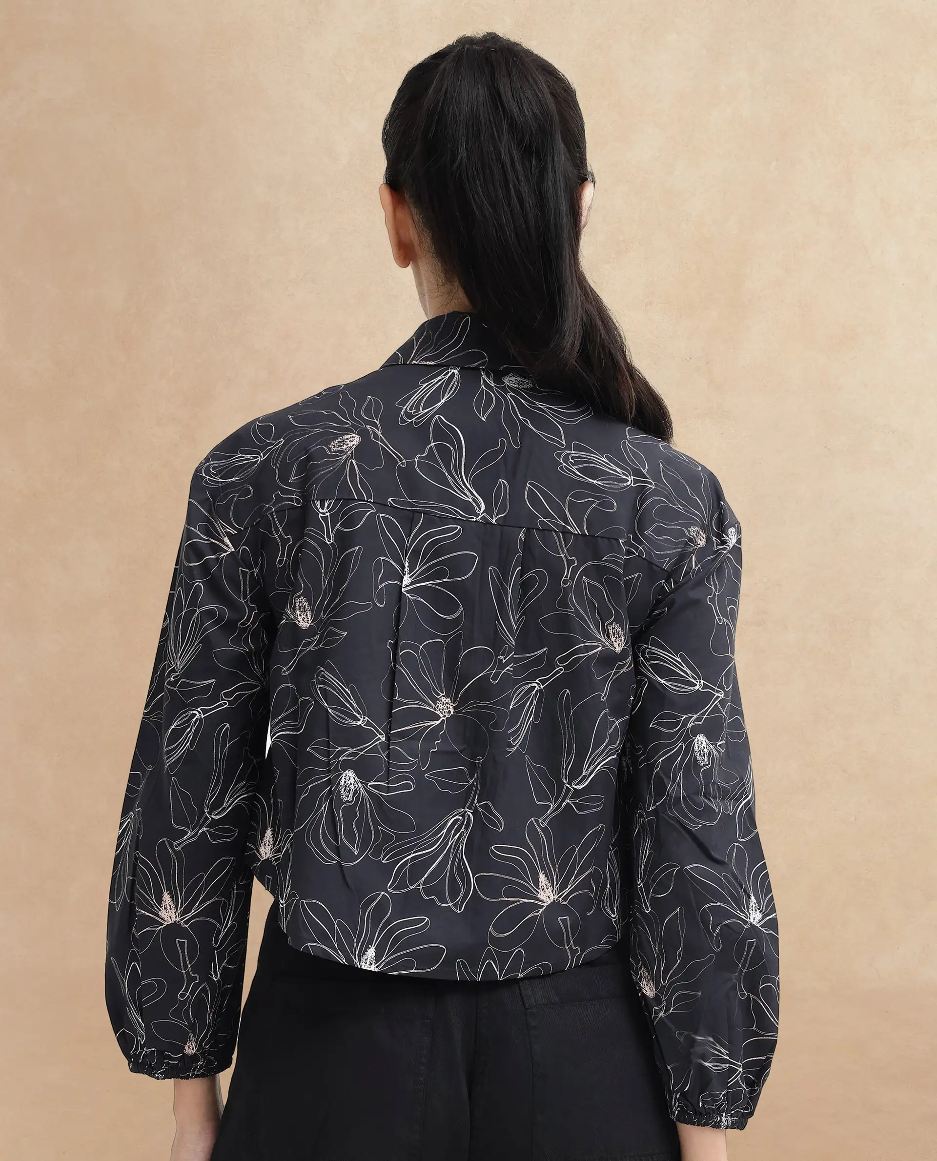 Rareism Women's Reynosa Black Cotton Johnny Collar Floral Print Bishop Sleeve Crop Regular Fit Top - Image 6