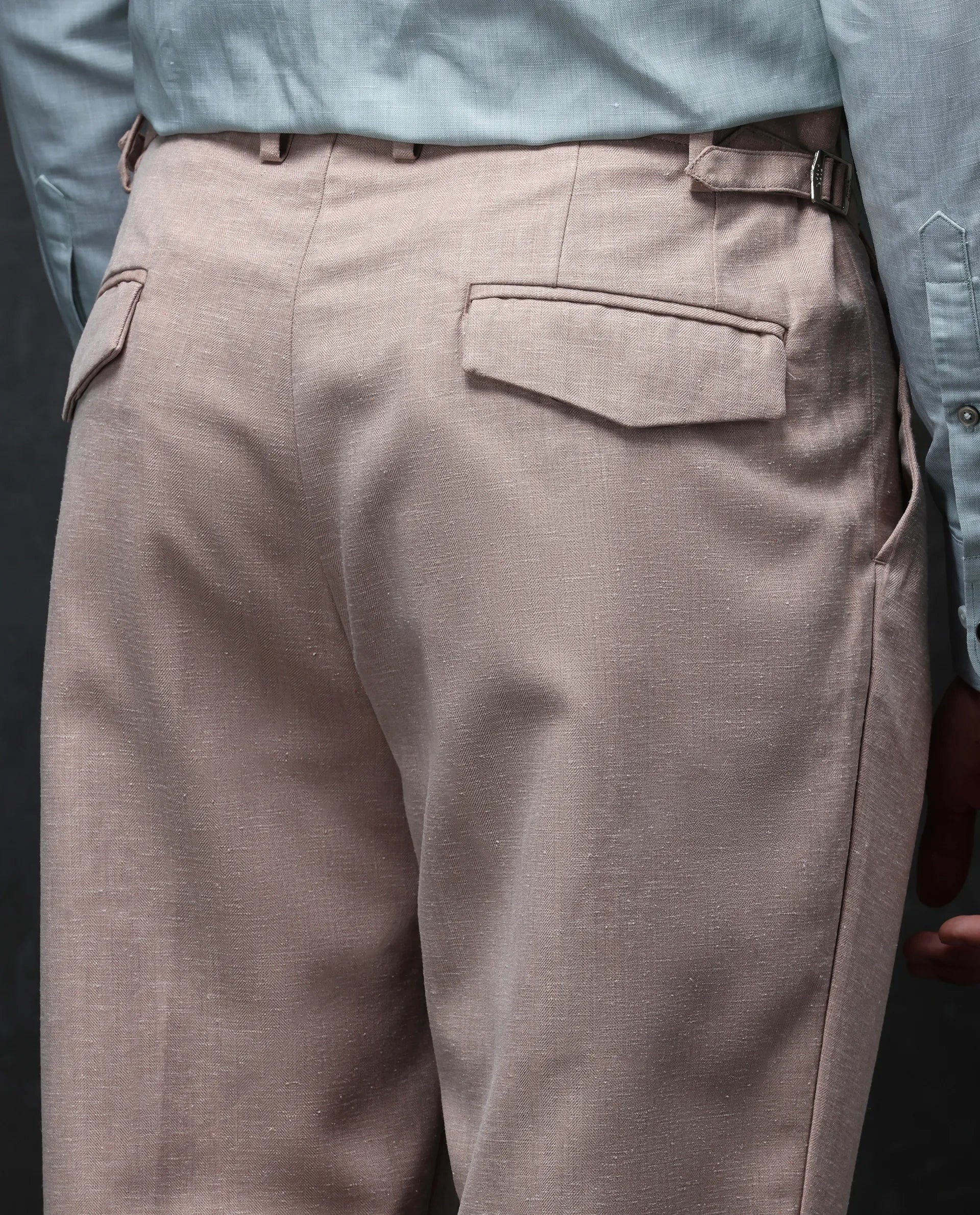 Rare Rabbit Men's Rhesa Light Rust Linen Blend Plain Relaxed Fit Trouser - Image 5