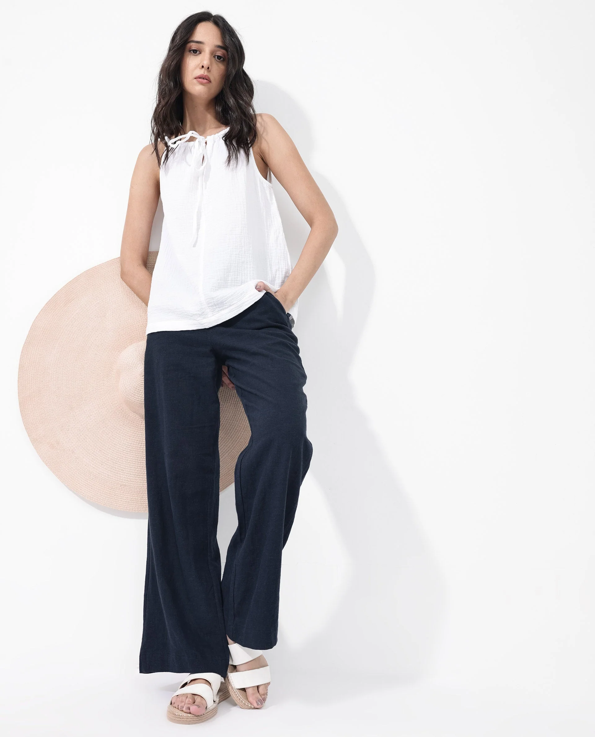 Rareism Women's Rica Dark Navy Cotton Linen Plain Ankle Length Regular Fit Trouser