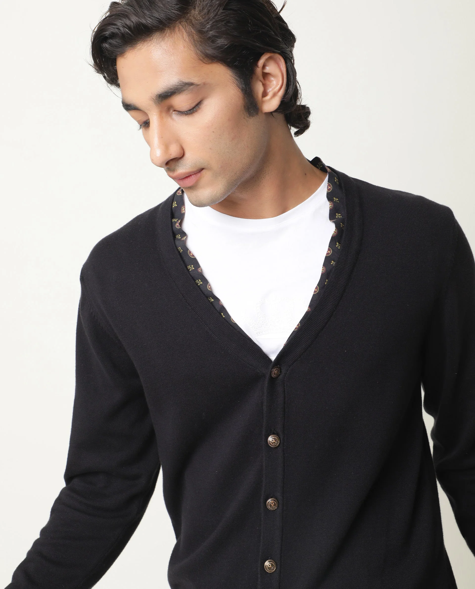 Rare Rabbit Men's Richer Black Cotton Plain Relaxed Fit Full Sleeve V-Neck Sweater - Image 5