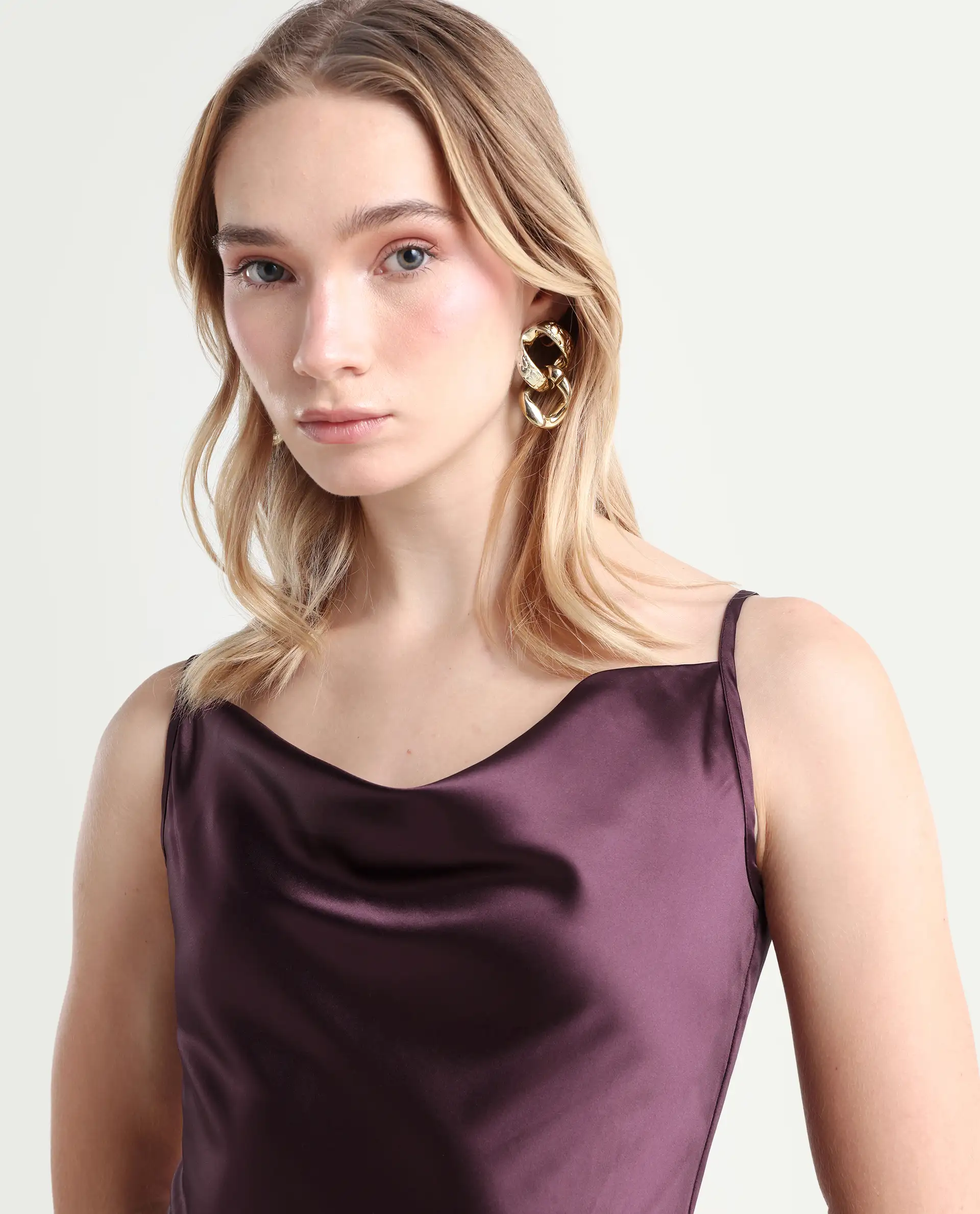 Rareism Women's Rilu Sheen Maroon Polyester Blend Cowl Neck Plain Shoulder Strap Knee Length Regular Fit Dress - Image 4