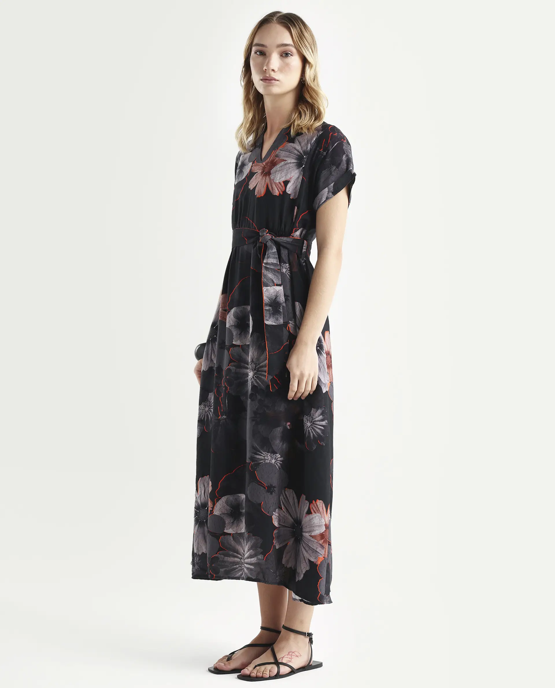 Rareism Women's Ringel Black Polyester Blend V-Neck Floral Print Extended Sleeves Maxi Regular Fit Dress - Image 4