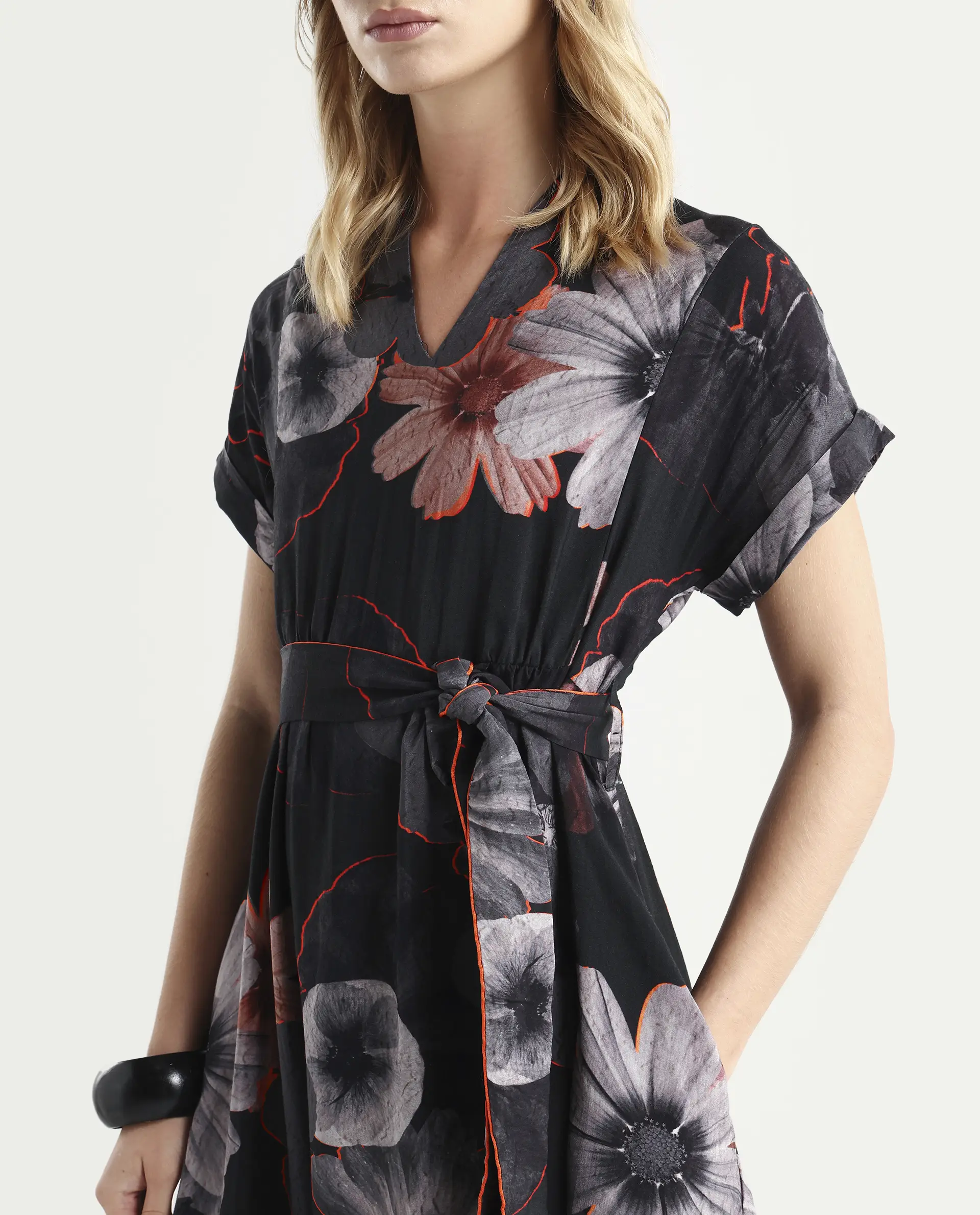 Rareism Women's Ringel Black Polyester Blend V-Neck Floral Print Extended Sleeves Maxi Regular Fit Dress - Image 5
