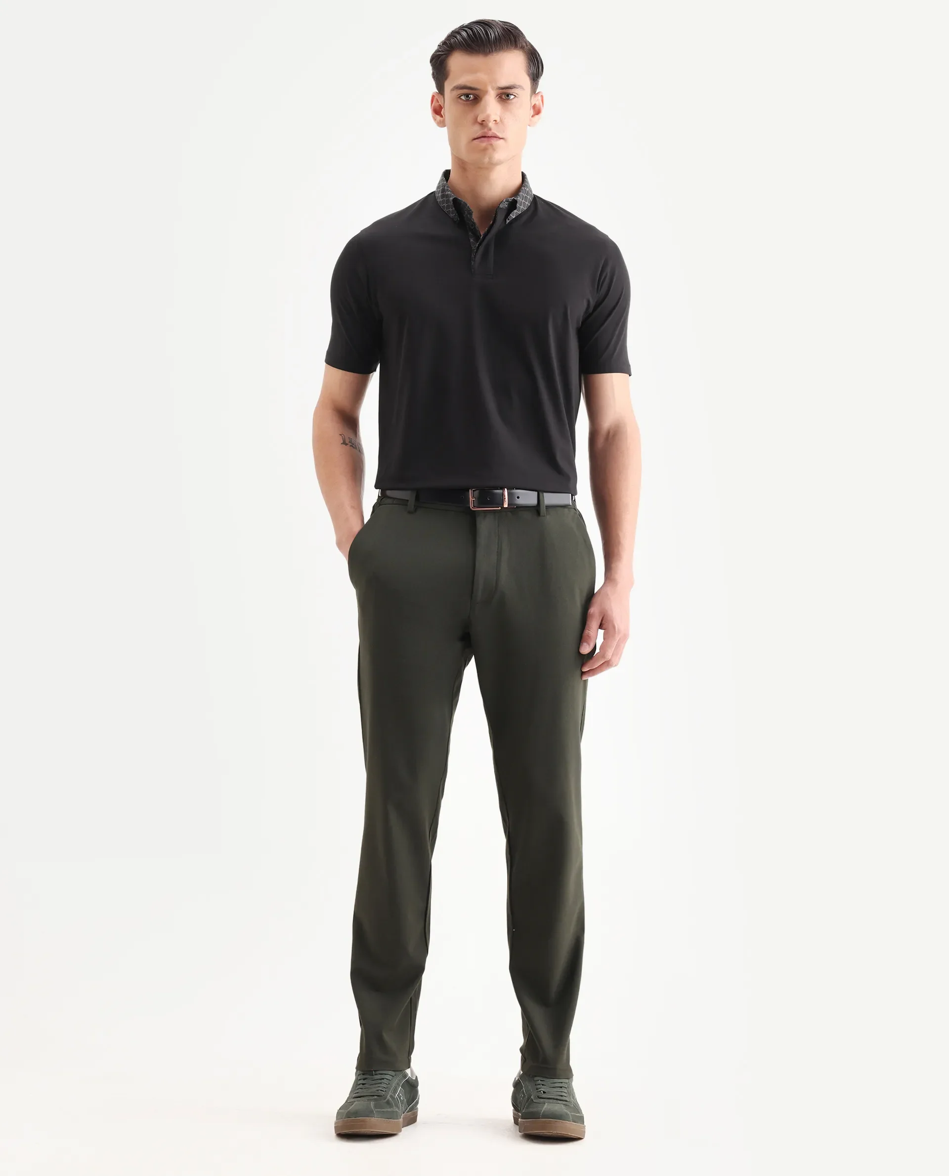 Rare Rabbit Men's Rinz Black Cotton Blend Plain Regular Fit Half Sleeve Polo - Image 2