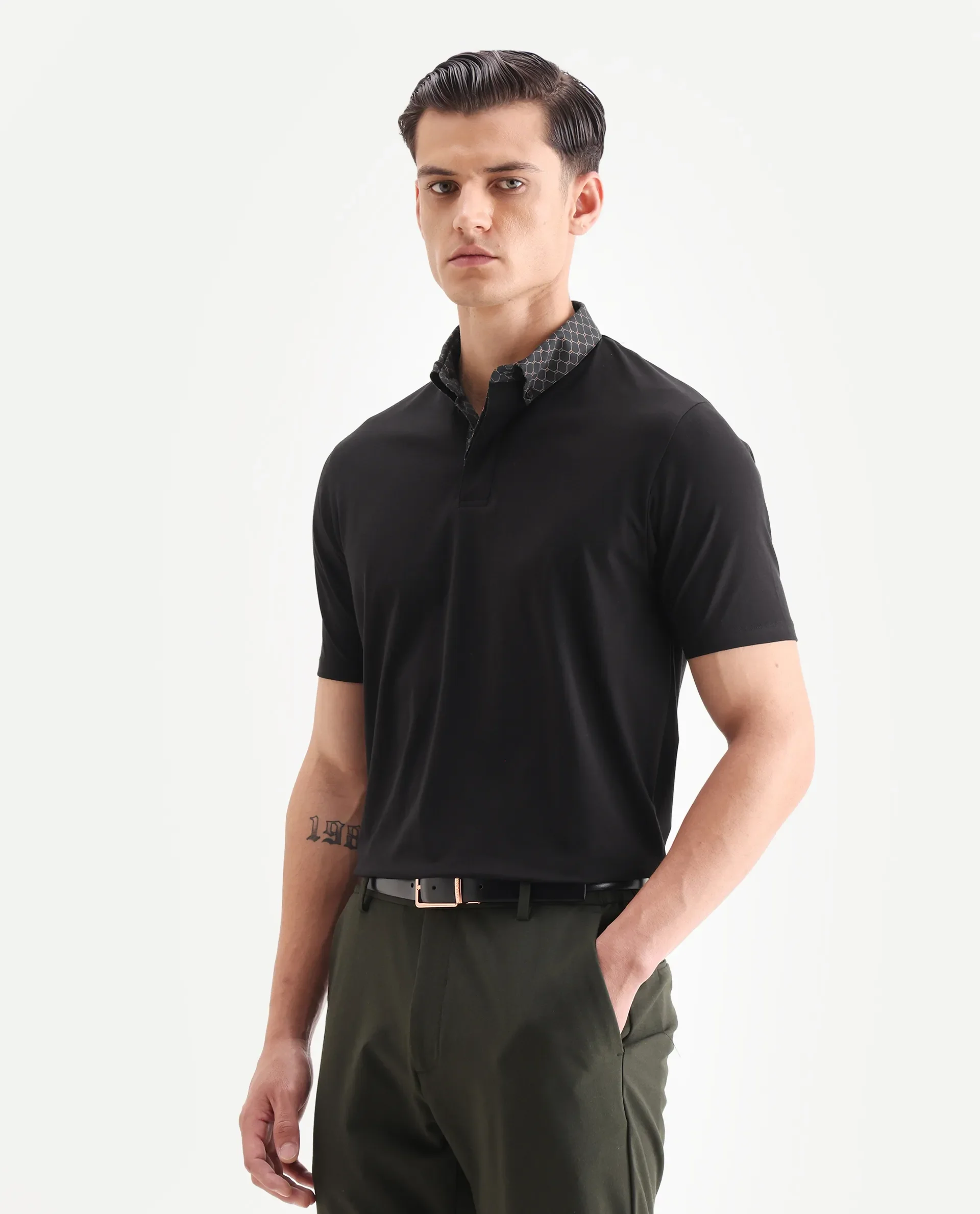 Rare Rabbit Men's Rinz Black Cotton Blend Plain Regular Fit Half Sleeve Polo - Image 4